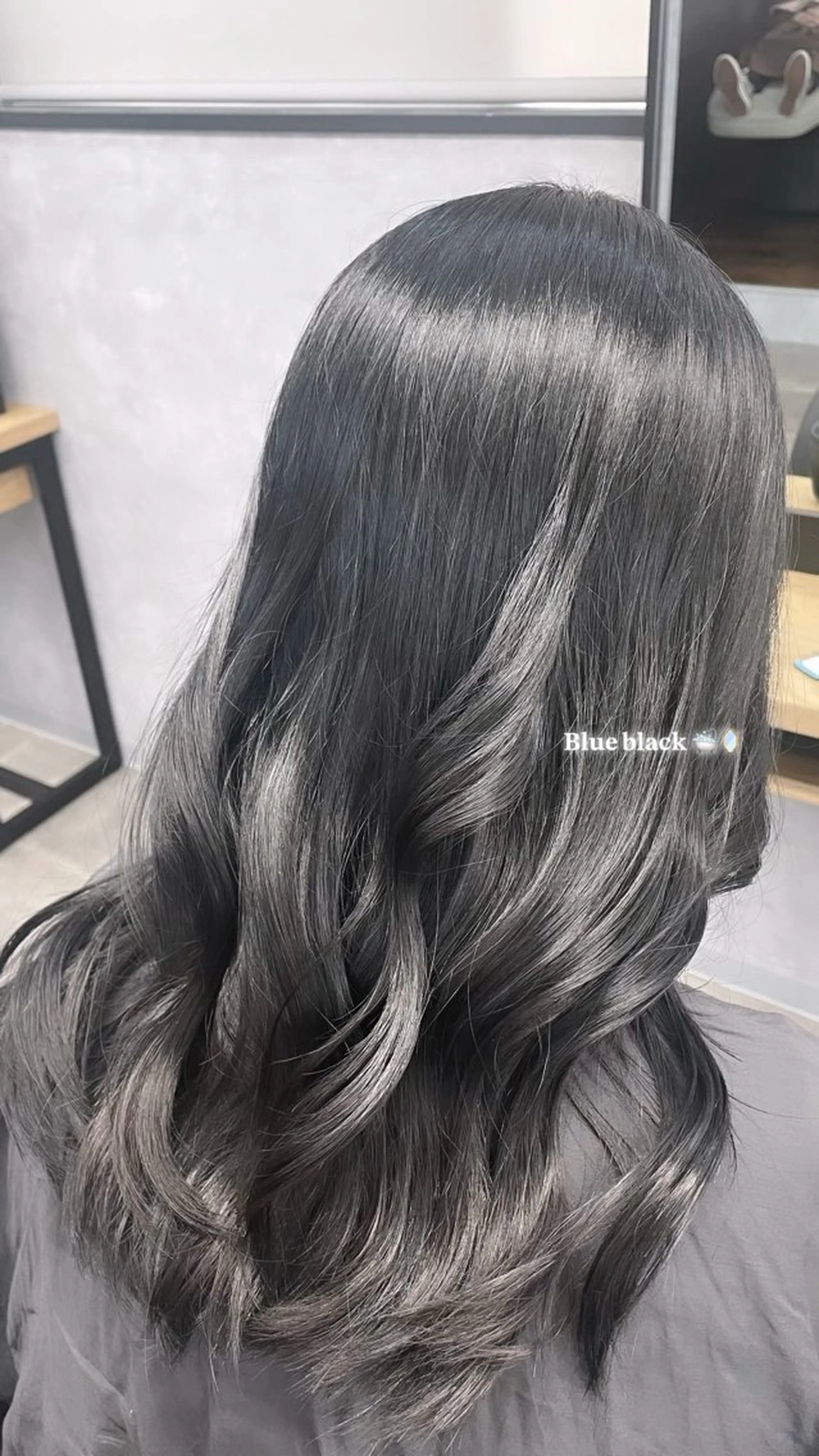 セミロング カラー 透明感カラー ヘアカラー 🪡 KIMU🪡🎀のヘアスタイル