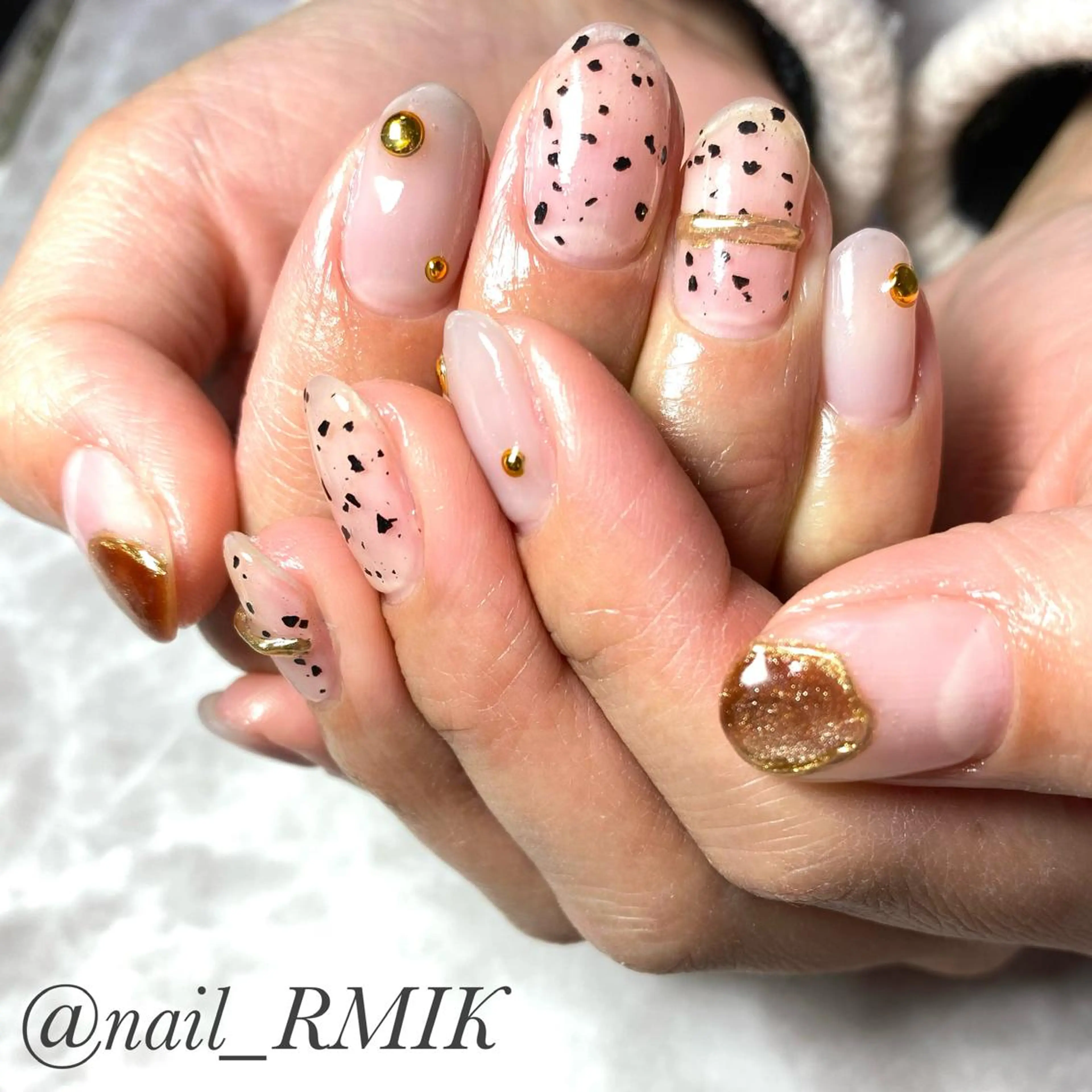 ネイル ハンドネイル nailsalon RMIKのネイルデザイン