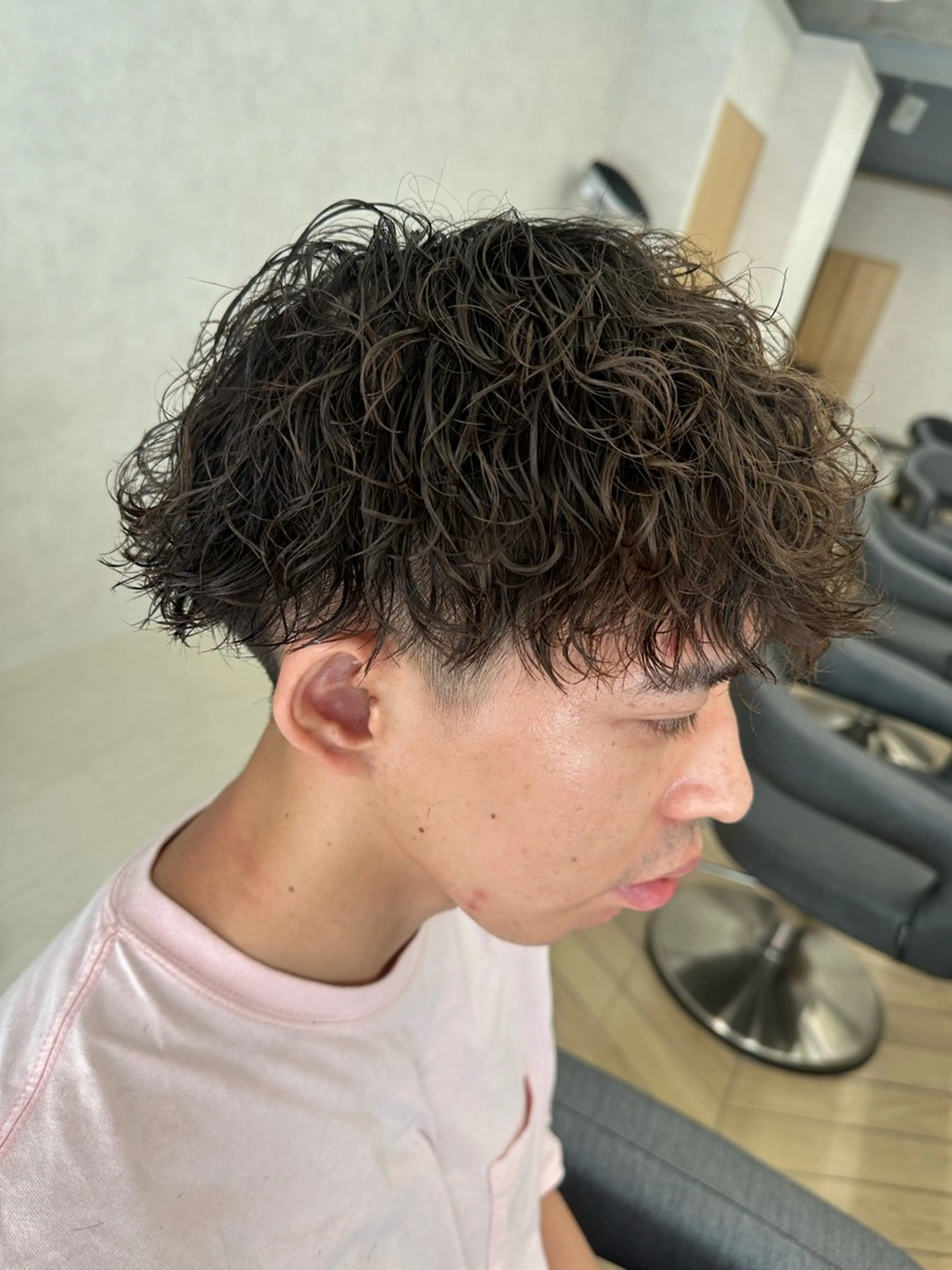 ショート パーマ メンズ メンズパーマ 波巻きパーマ 💈メンズ特化 美容師サキ💈のヘアスタイル