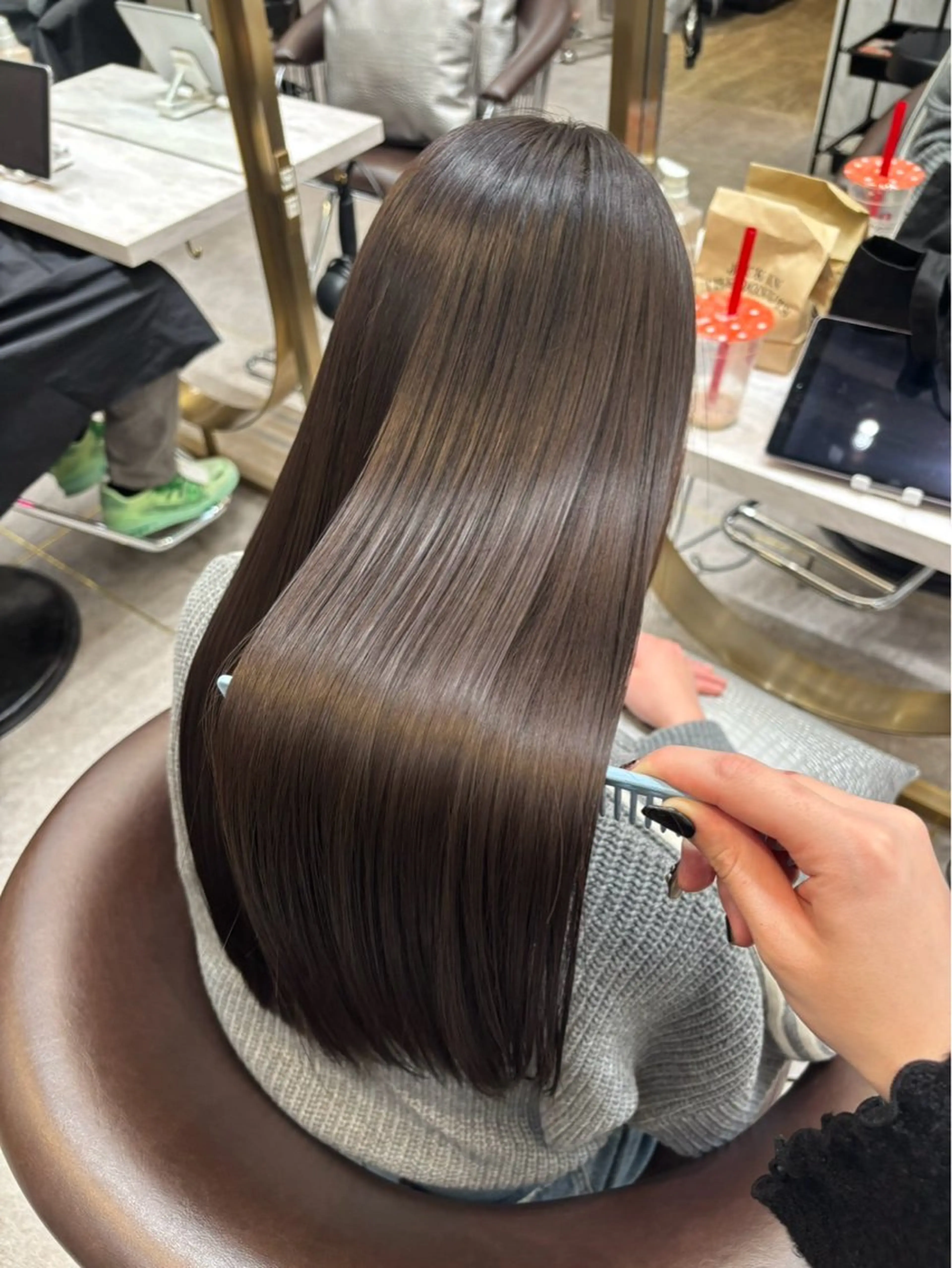 ロング 縮毛矯正 🫧髪質改善 🫧かずやのヘアスタイル