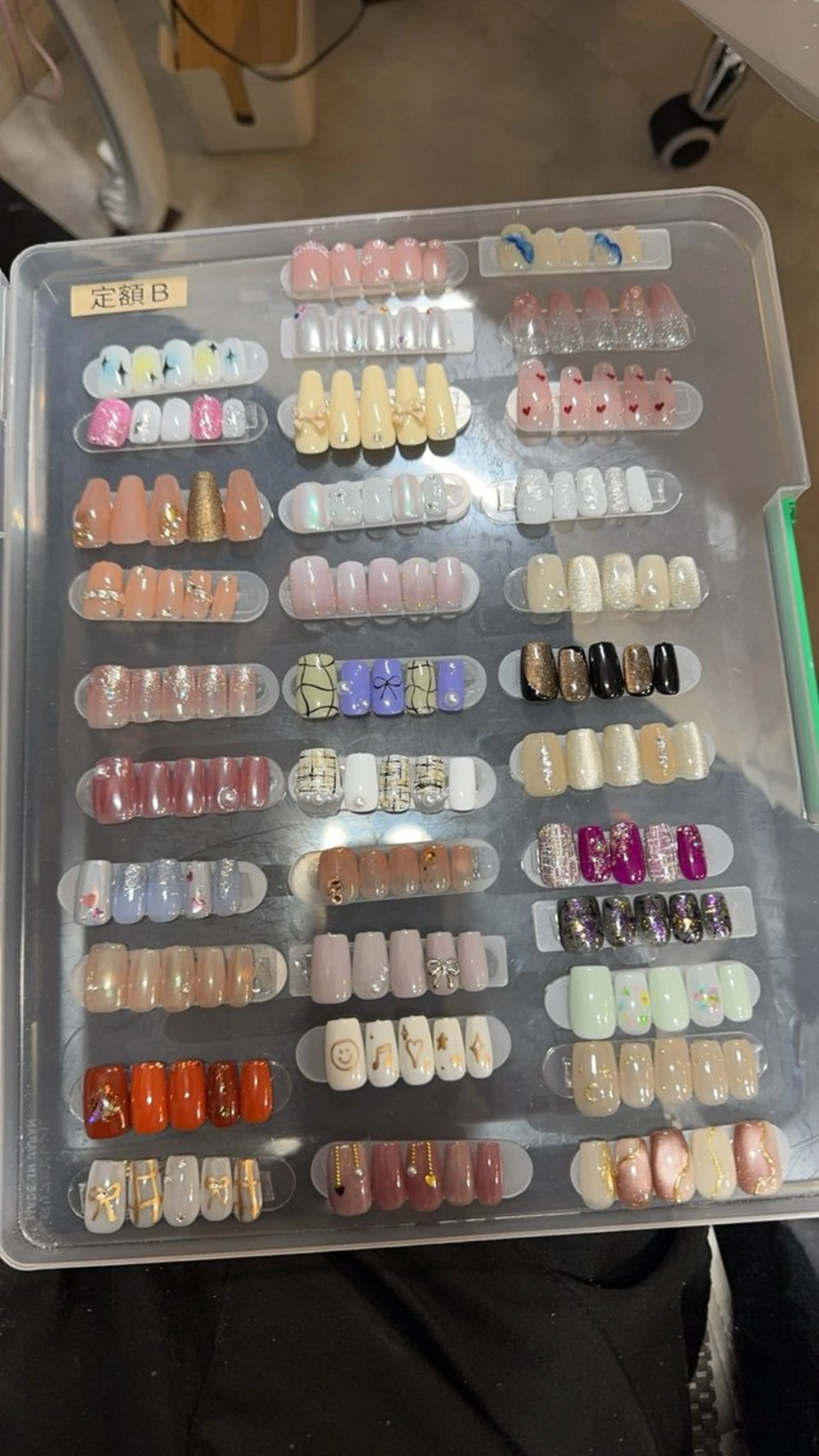 ネイル トータルビューティー サロンワンダーのマツエク・マツパデザイン