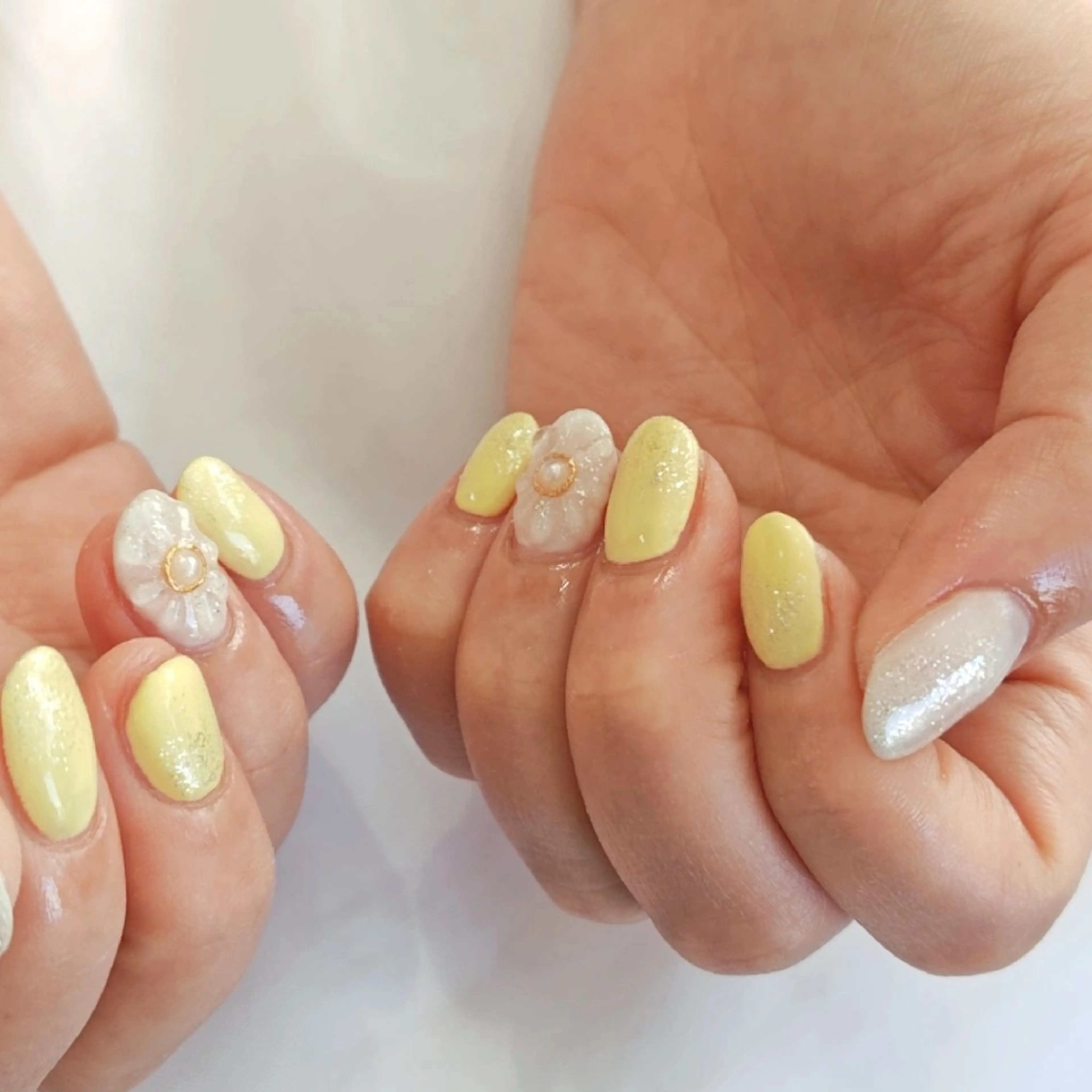 ネイル フラワーネイル ぷっくりネイル 春ネイル ハンドネイル felicita服部店所属・felicita fumi♡のネイルデザイン