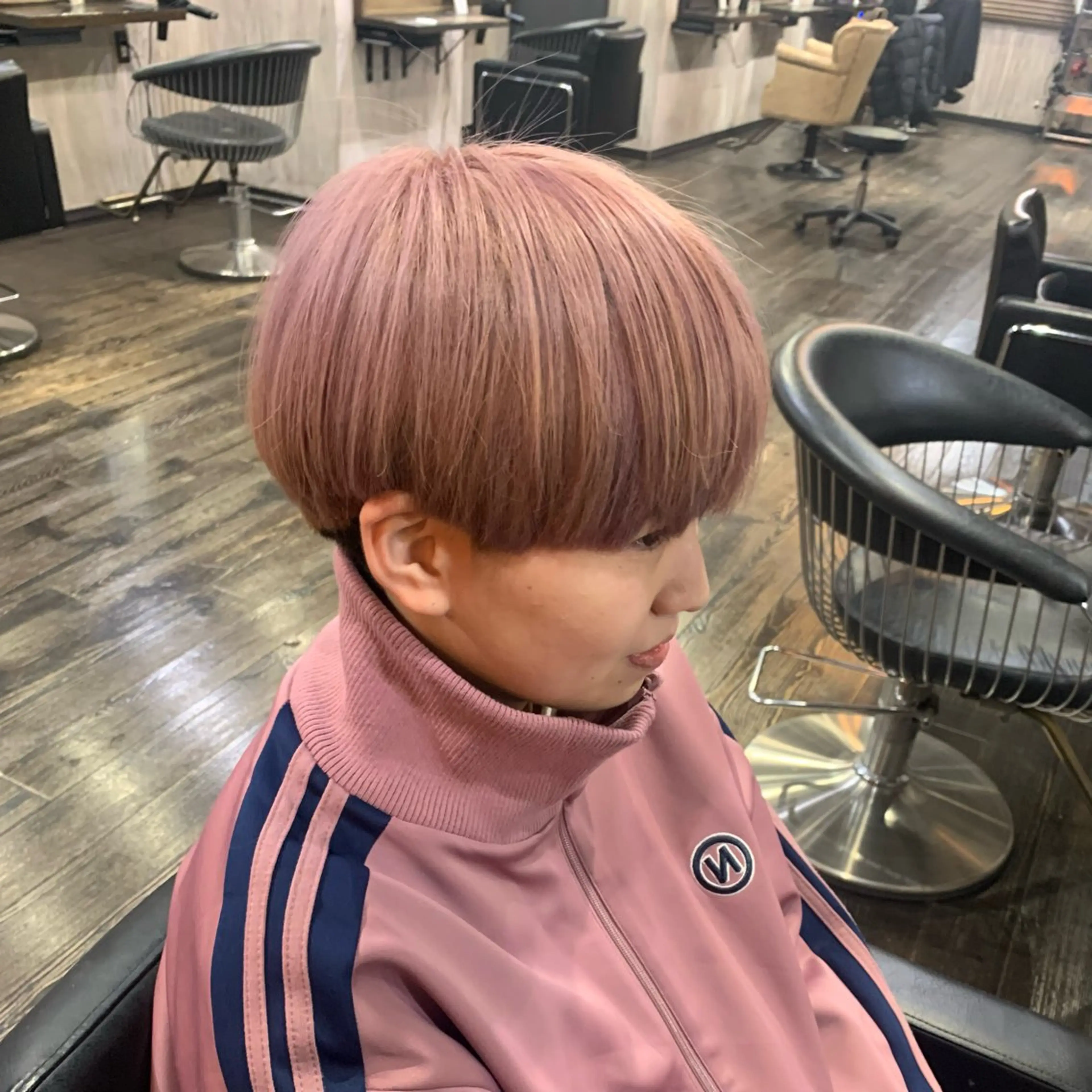 ショート カラー カット ヘアカラー トリートメント 👾坂田 天音👾のヘアスタイル