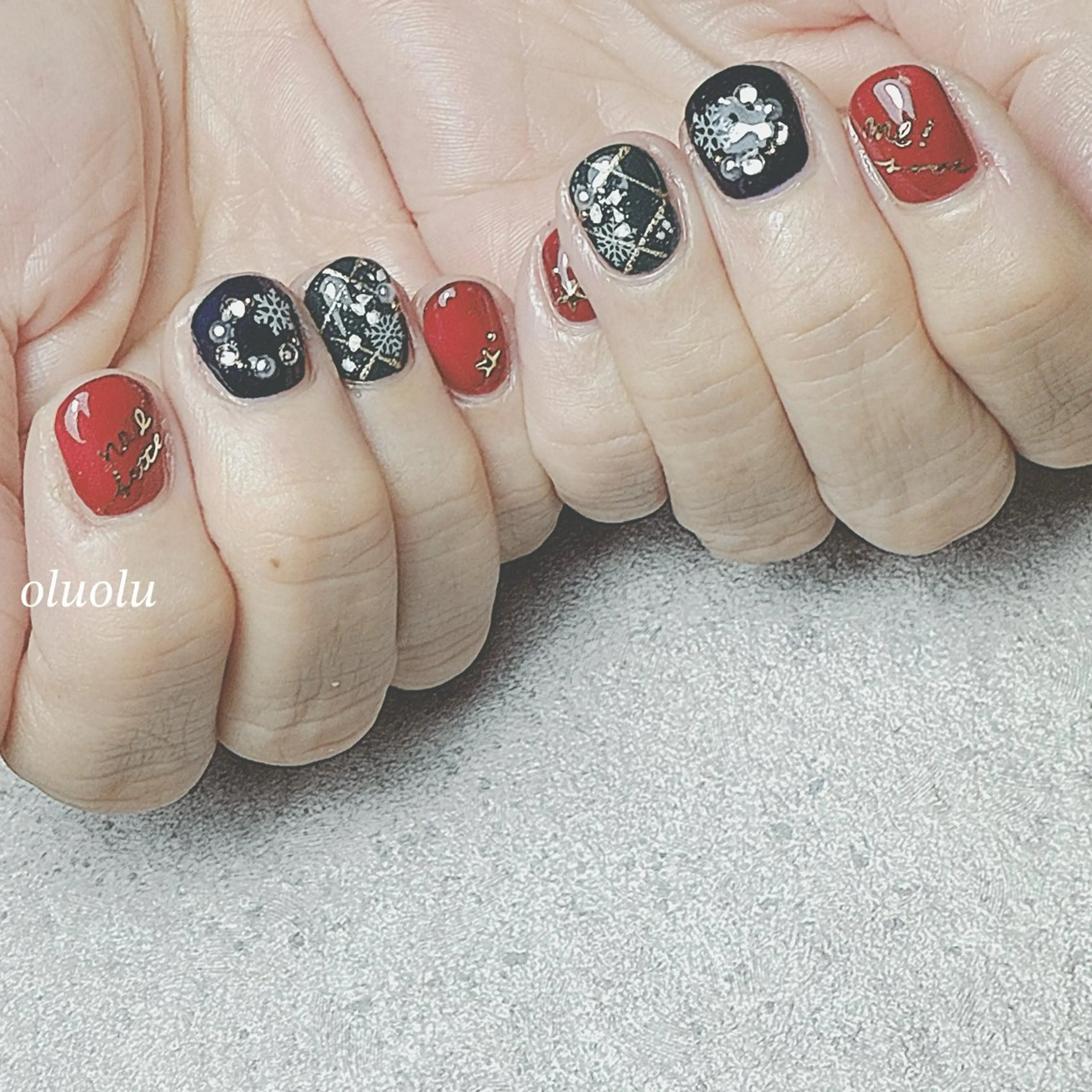 ネイル アートネイル キラキラネイル 持ち込み ストーンネイル 冬ネイル ハンドネイル 大村 紬華のネイルデザイン