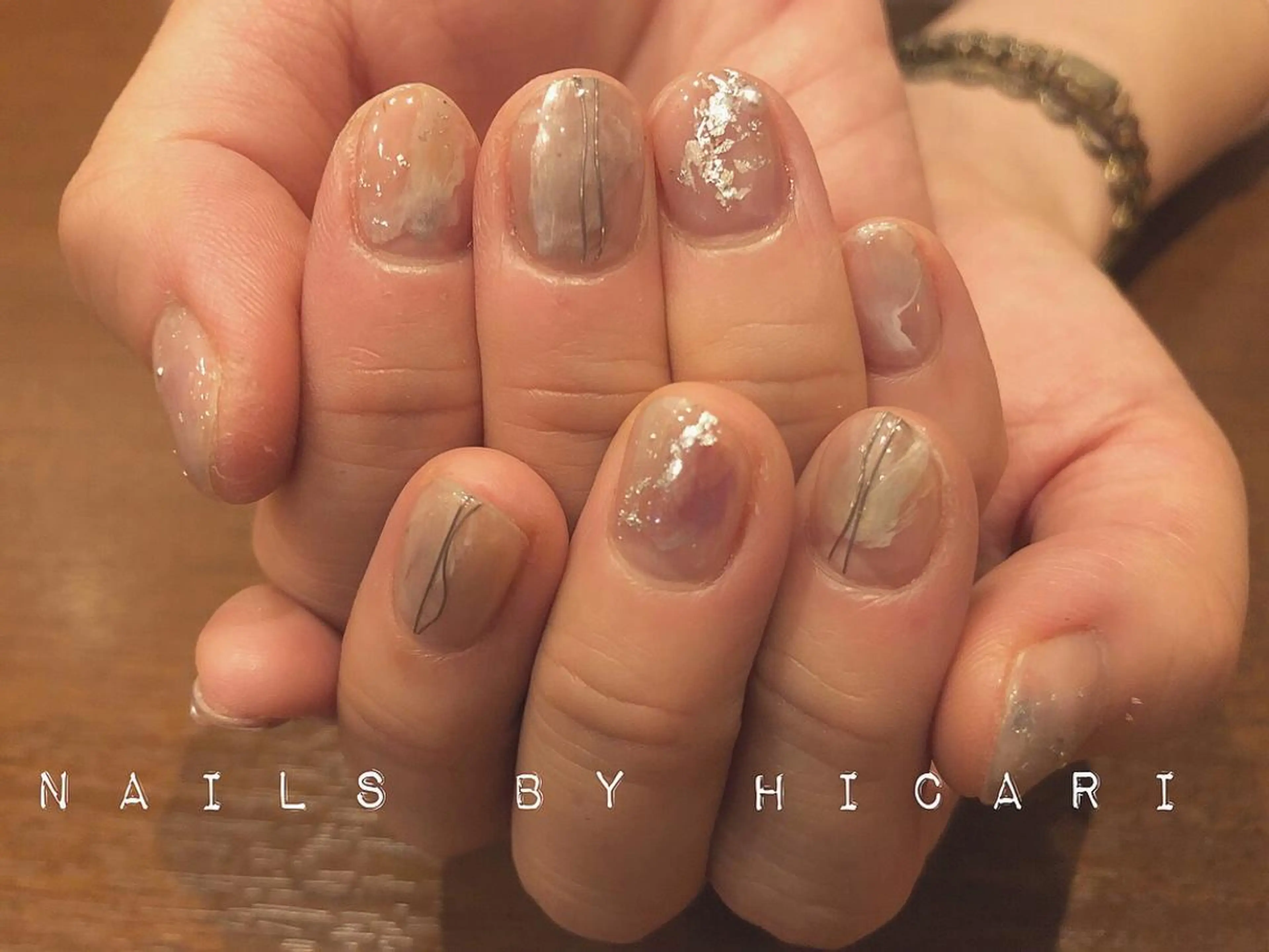 ショート カラー ネイル マツエク・マツパ ハンドネイル illum hicariのネイルデザイン