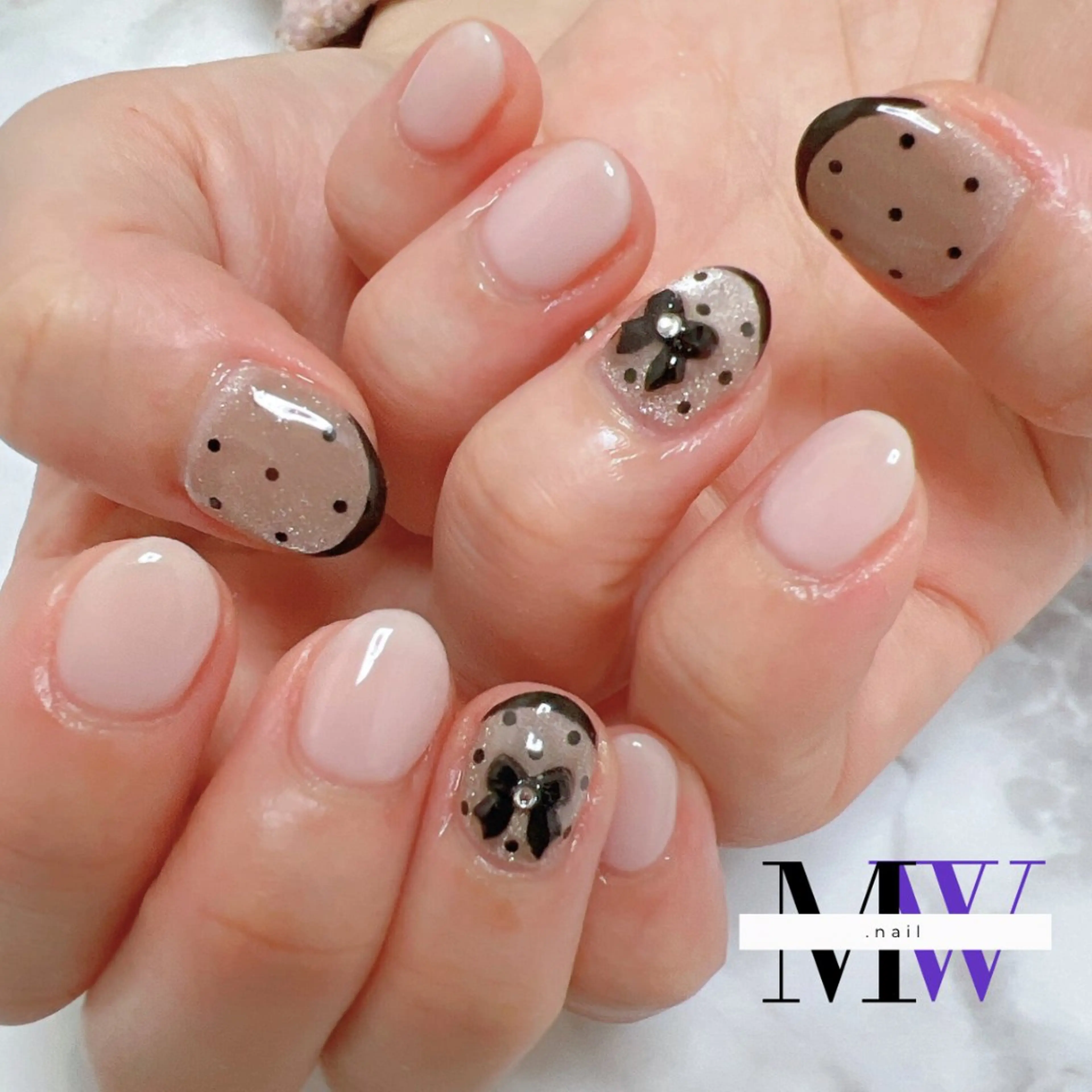 ネイル ドット マグネットネイル リボン ハンドネイル MW .nailのネイルデザイン