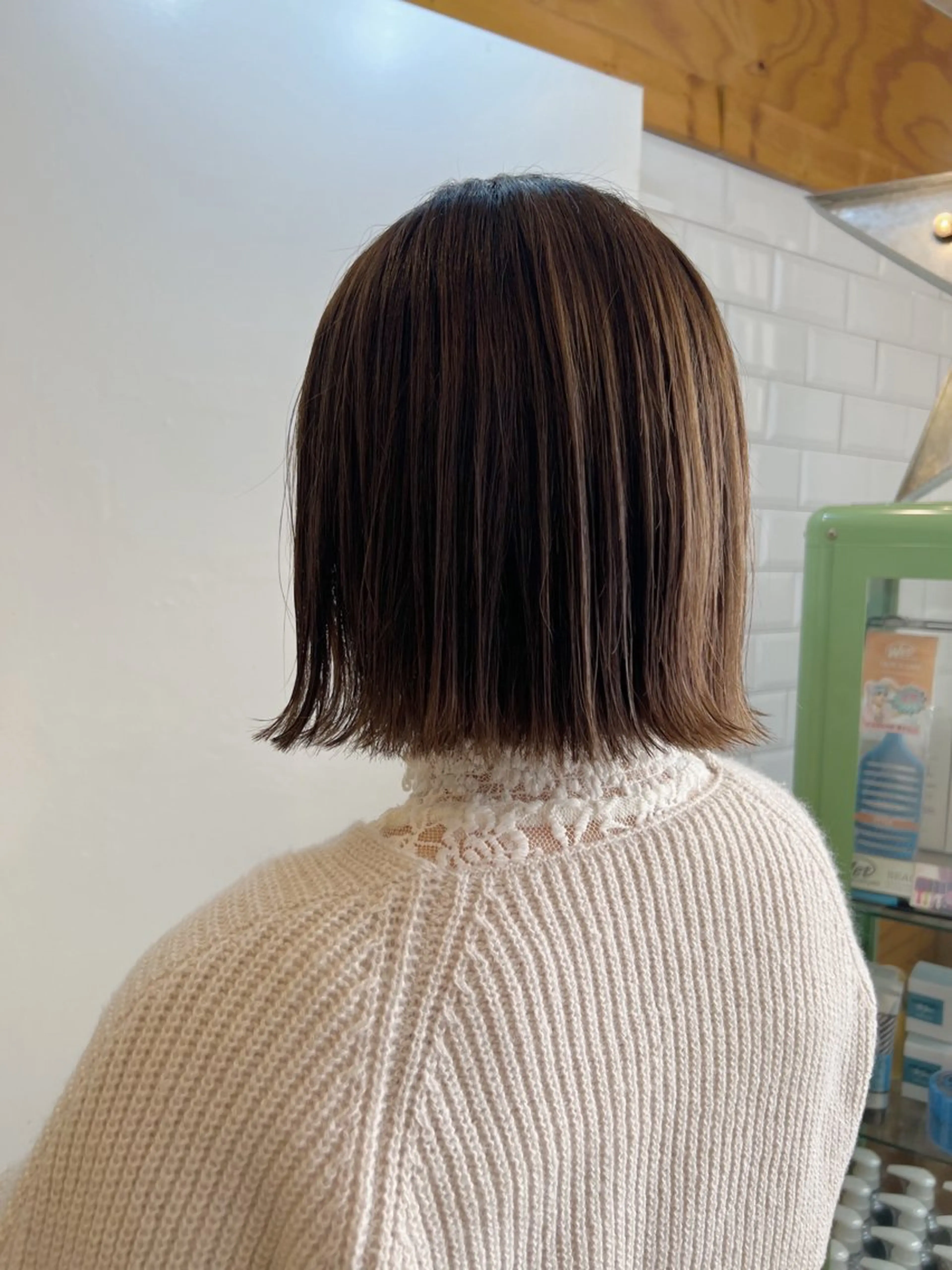 ショート カラー デザインカラー イヤリングカラー ハイライトカラー ボブ 顔周りカット KANA/ボブ/ インナーカラー/艶髪のヘアスタイル