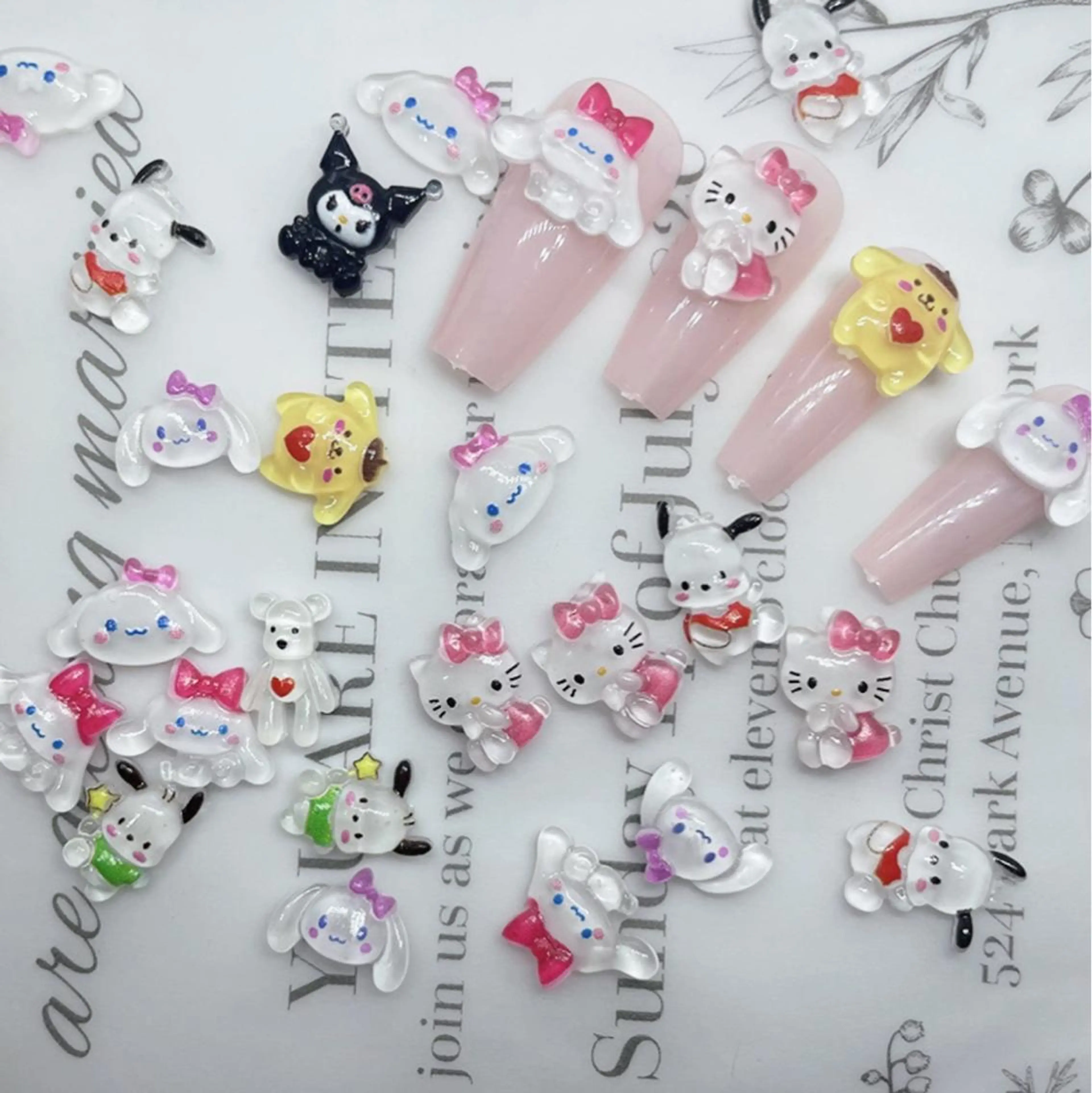 ネイル C ✨Mのネイルデザイン