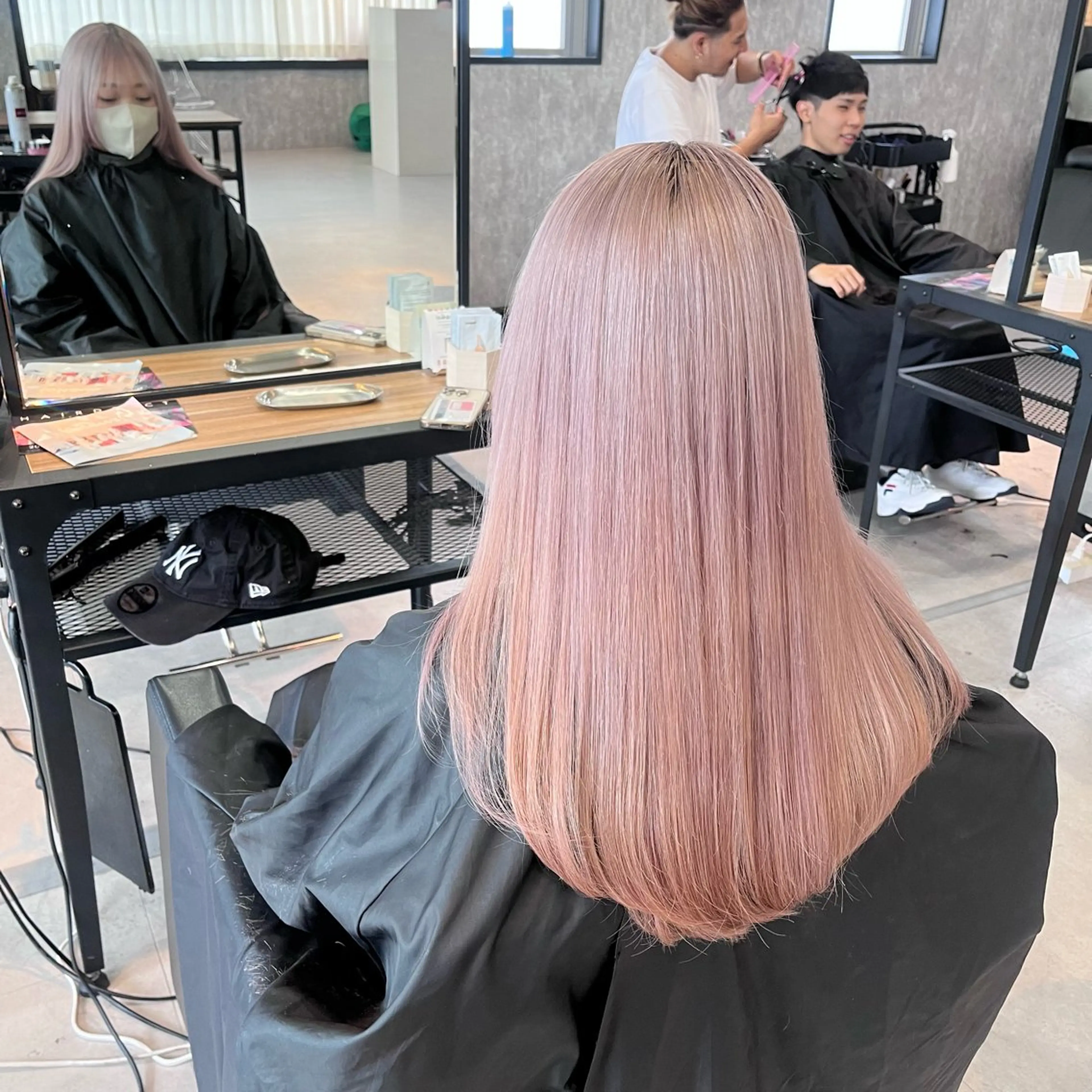 ロング カラー ベージュカラー ピンクカラー ピンクベージュ ホワイトピンク ホワイトピンクベージュ TIDEHAIR / 韓国ヘア/MOEのヘアスタイル