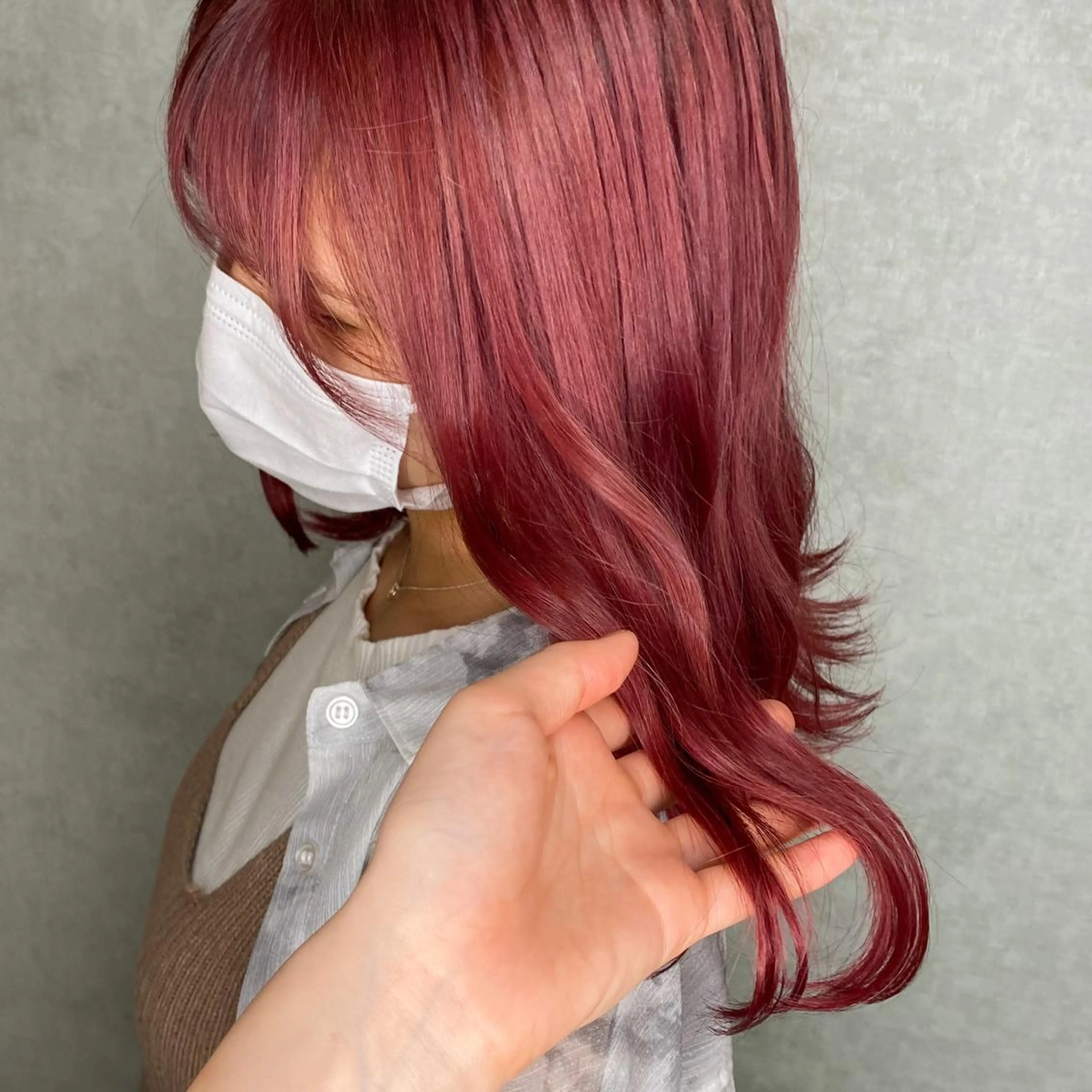 ミディアム カラー ピンクカラー ヘアカラー トリートメント 🌱ブリーチ・透明感 カラー/mapi🦭のヘアスタイル