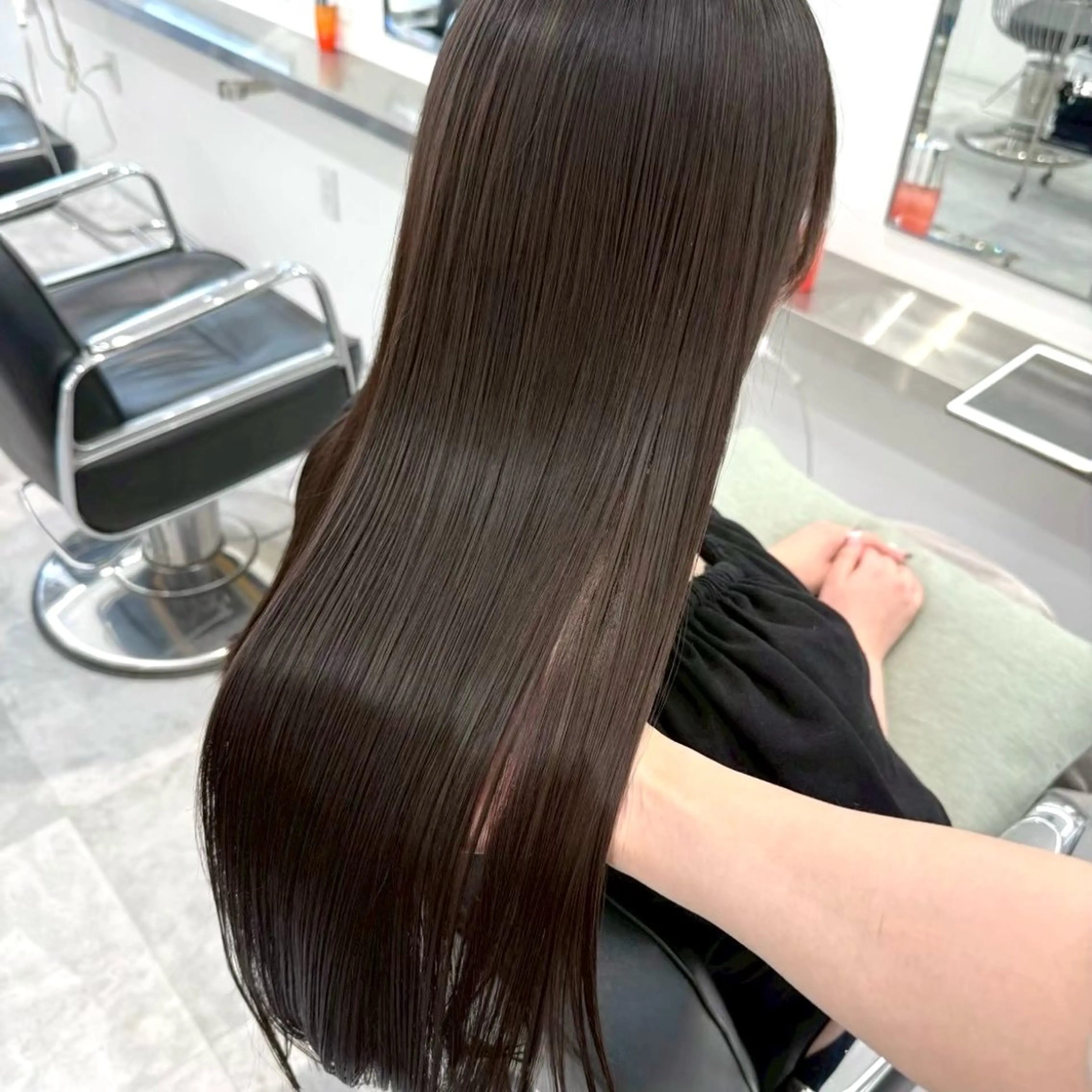 ロング カラー ヘアカラー トリートメント Parve Mix 森 美遥🇰🇷🩶のヘアスタイル