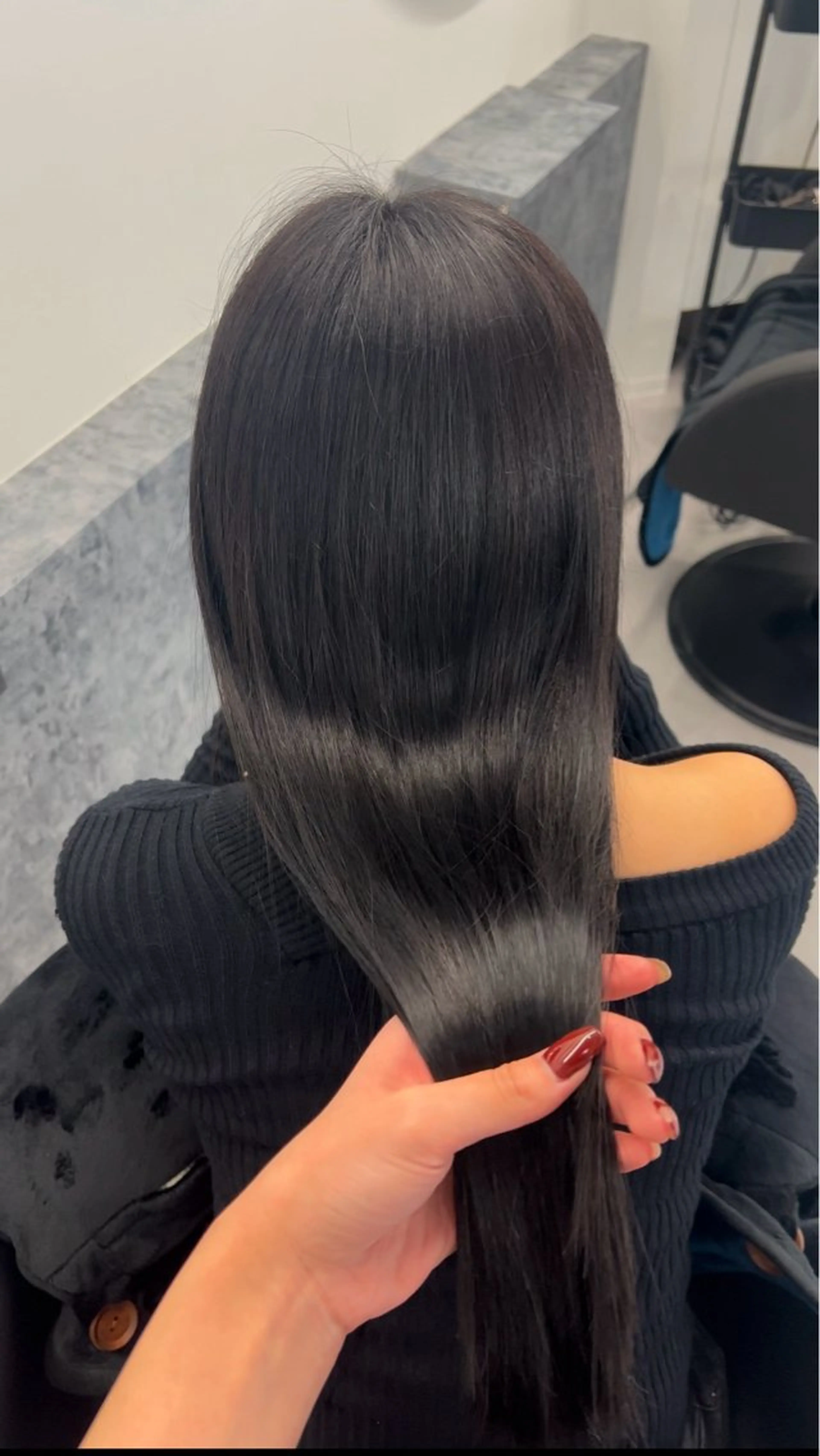 ロング eco/堀江/ 艶カラー/縮毛矯正のヘアスタイル