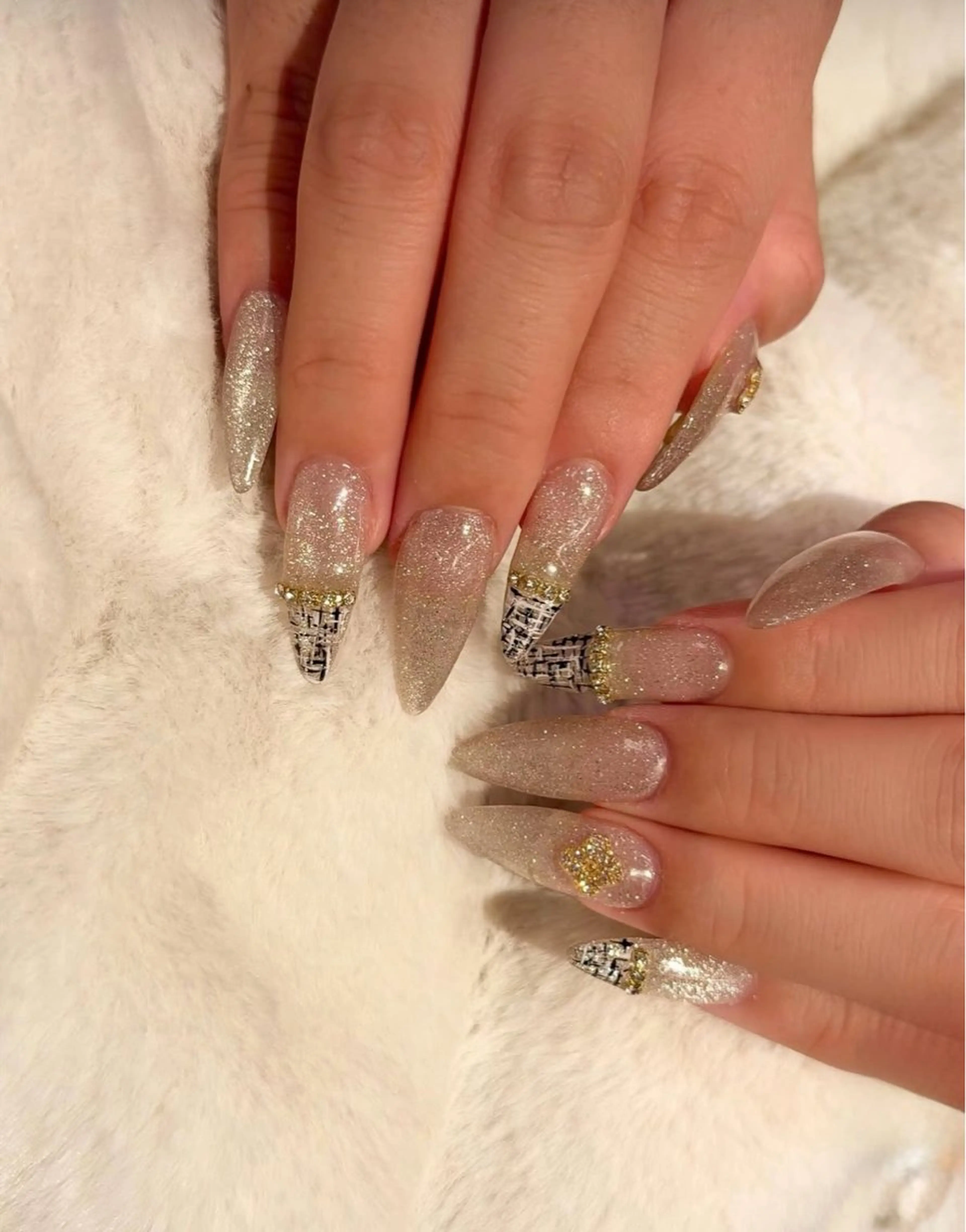 ネイル 韓国ネイル ニュアンスネイル シンプルネイル 春ネイル ワンホンネイル ハンドネイル ハンドケア Nihonthy Nail 新宿所属・Nihonthy Nail 新宿のネイルデザイン
