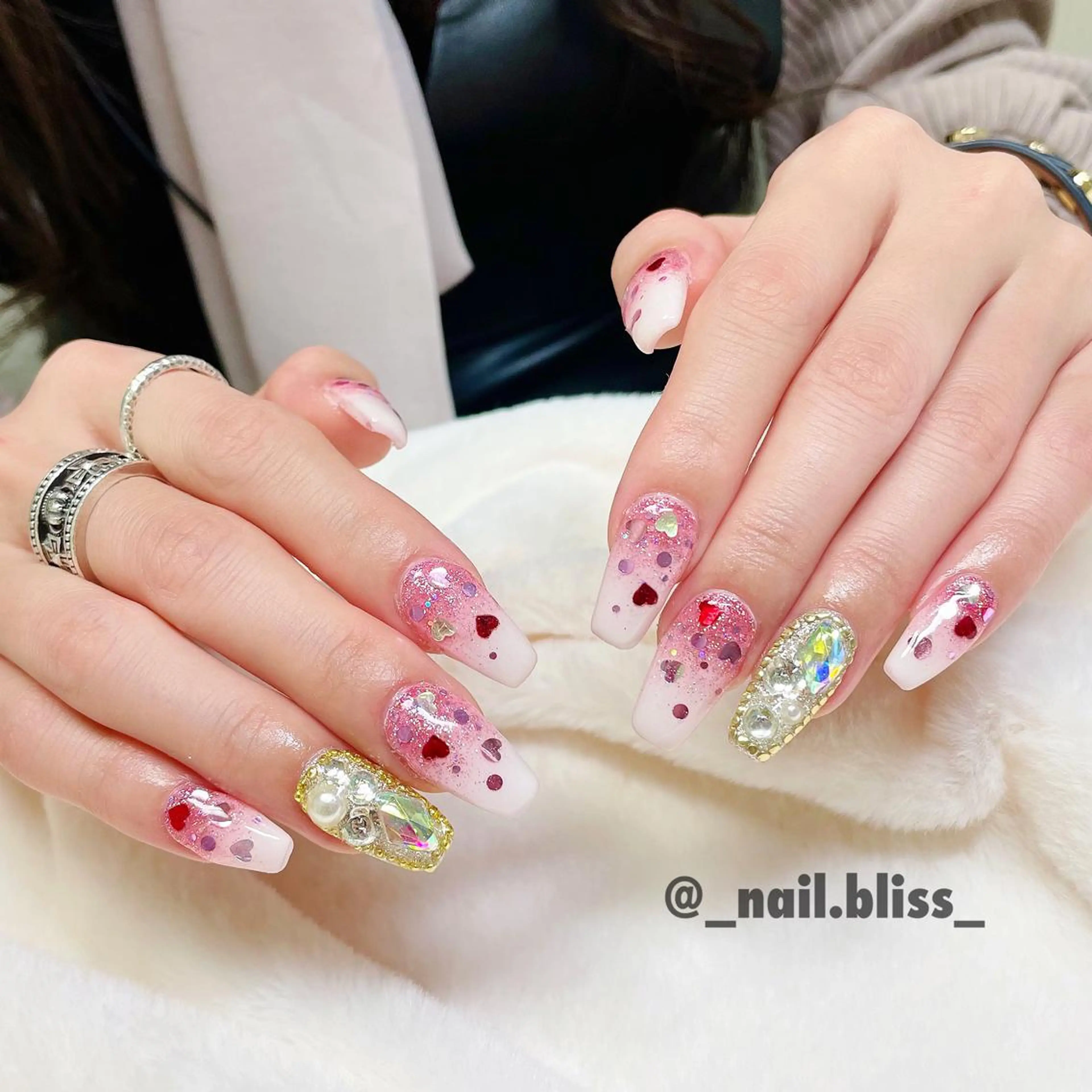ネイル ハンドネイル NAIL BLISSのネイルデザイン