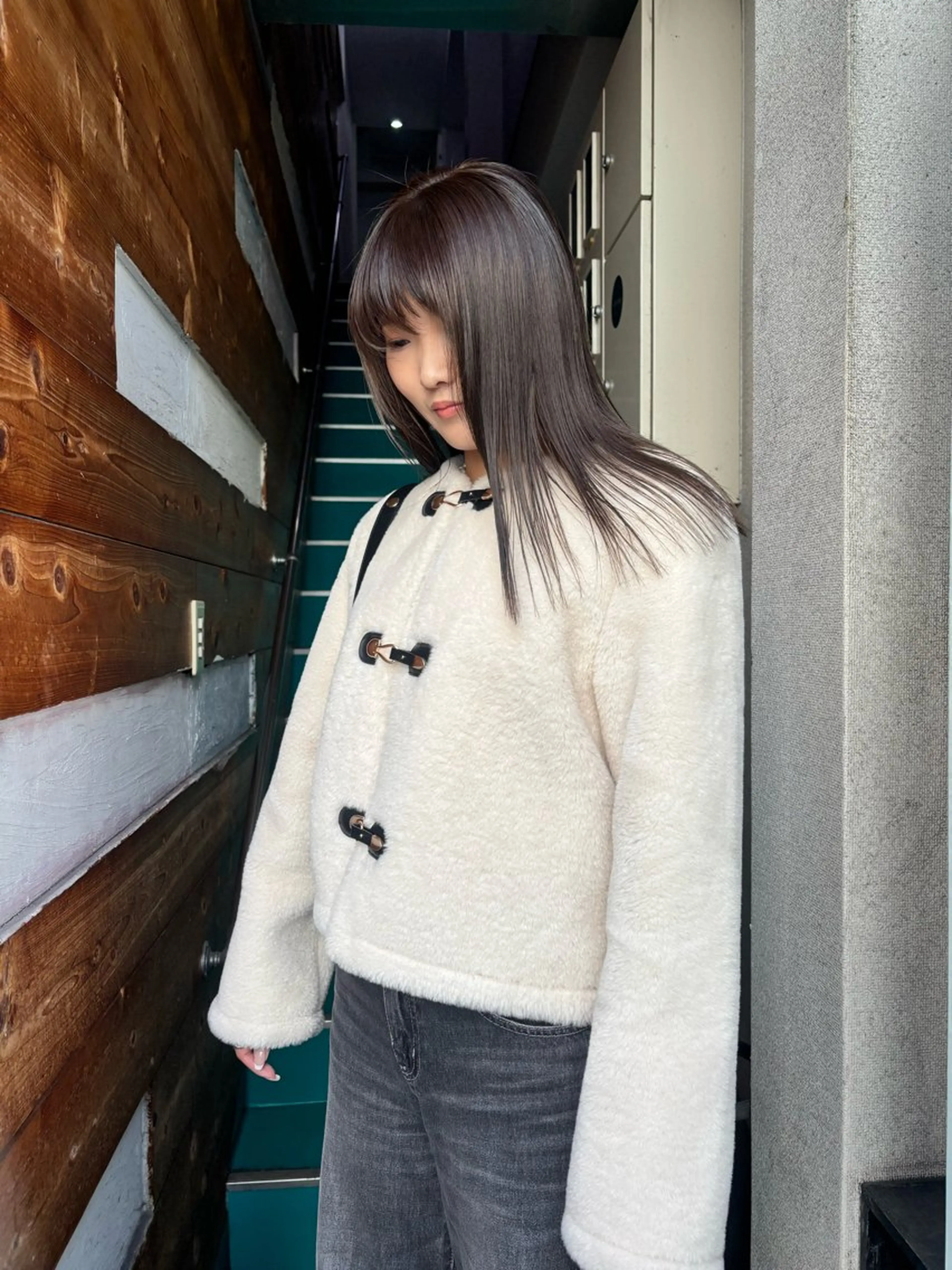 セミロング kana🍃newi 京橋/透明感カラーのヘアスタイル