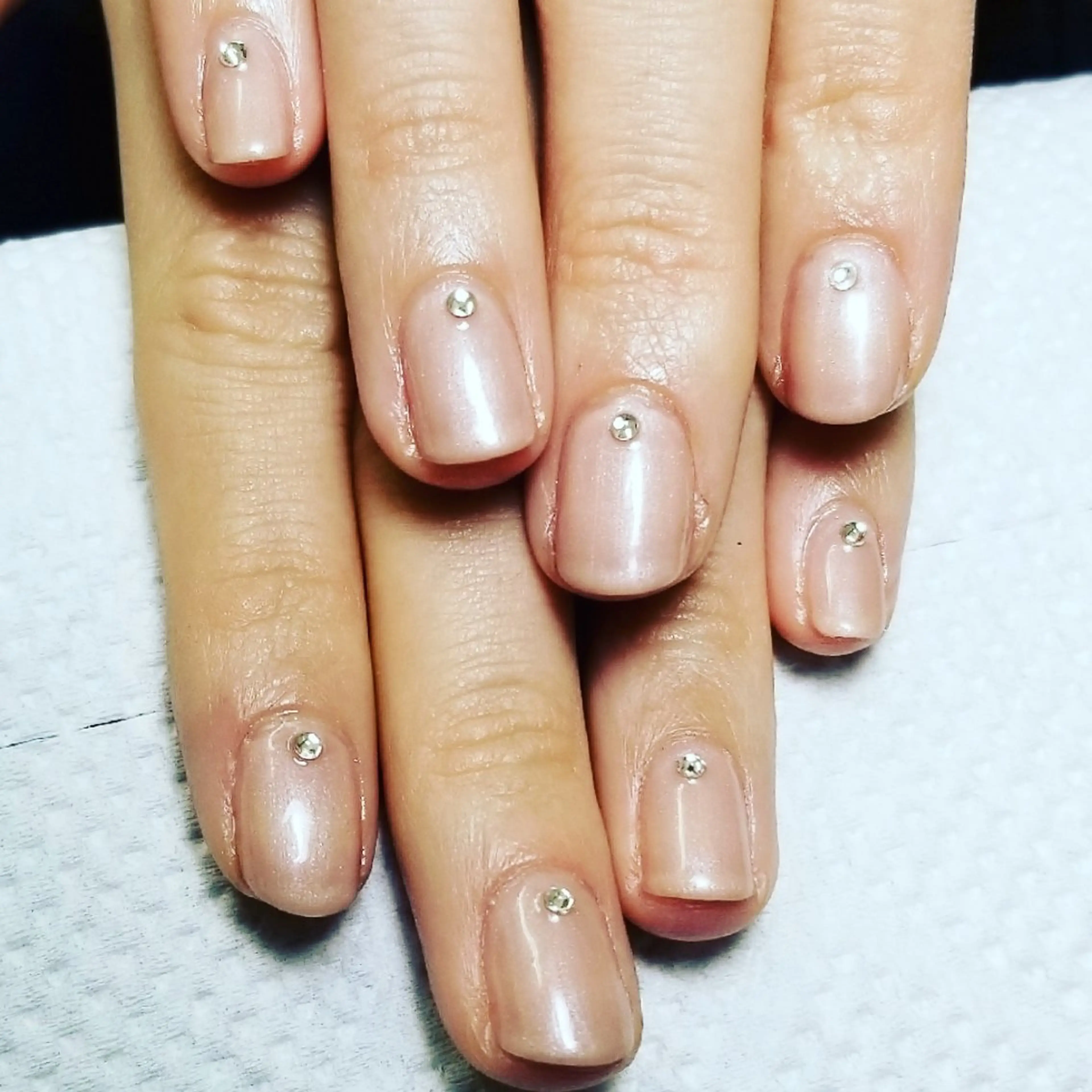 ネイル ワンカラーネイル ストーンネイル ハンドネイル minion蕨所属・minion 蕨のネイルデザイン