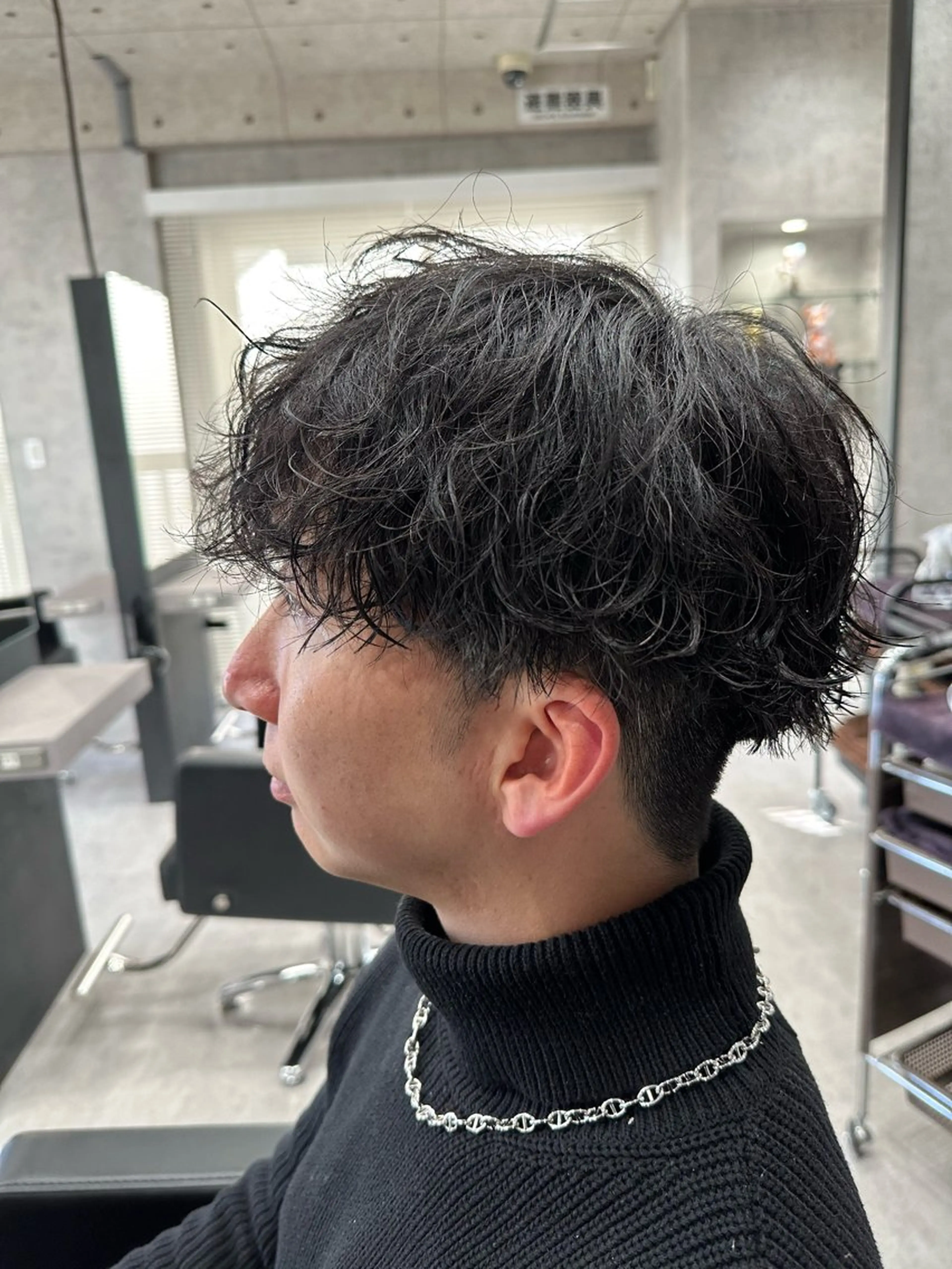 ショート パーマ メンズ メンズパーマ ツイストスパイラルパーマ スパイラルパーマ カット 「パーマ指名No1 🥇」小日向悠のヘアスタイル