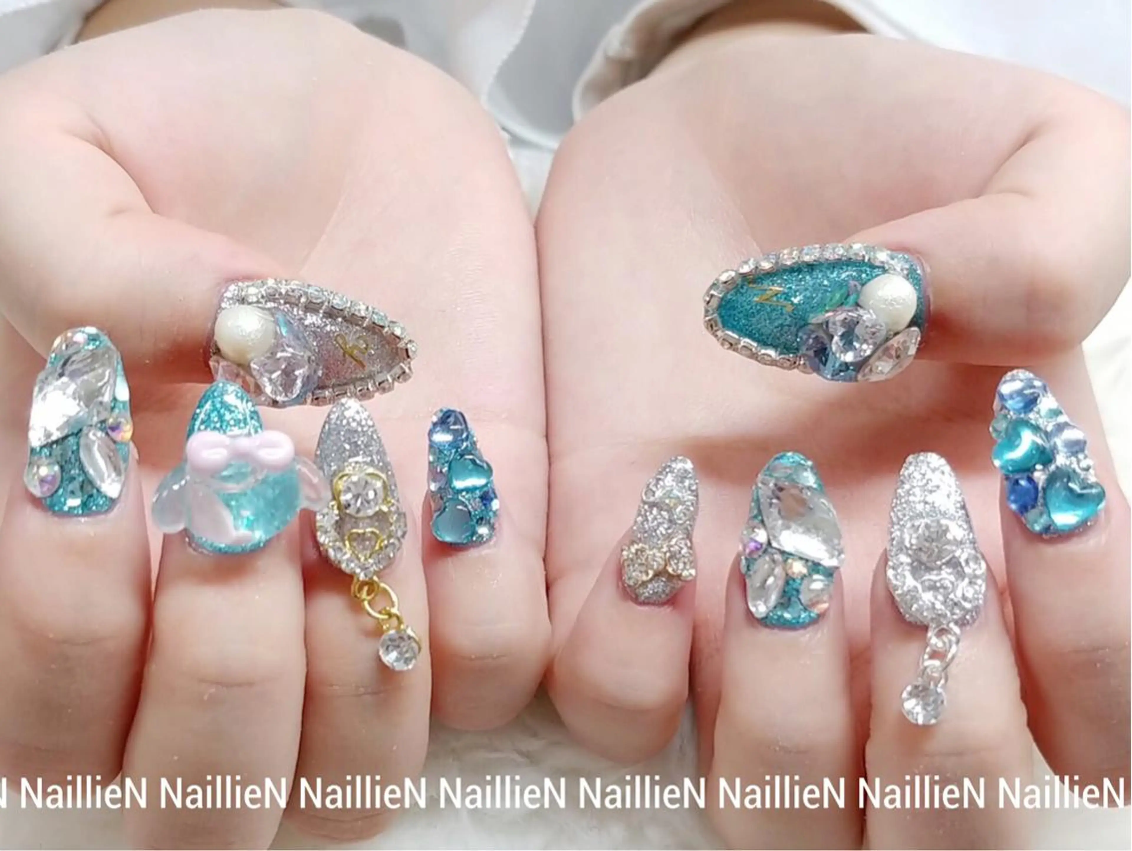 ネイル キラキラネイル ハンドネイル Nail lieNのネイルデザイン