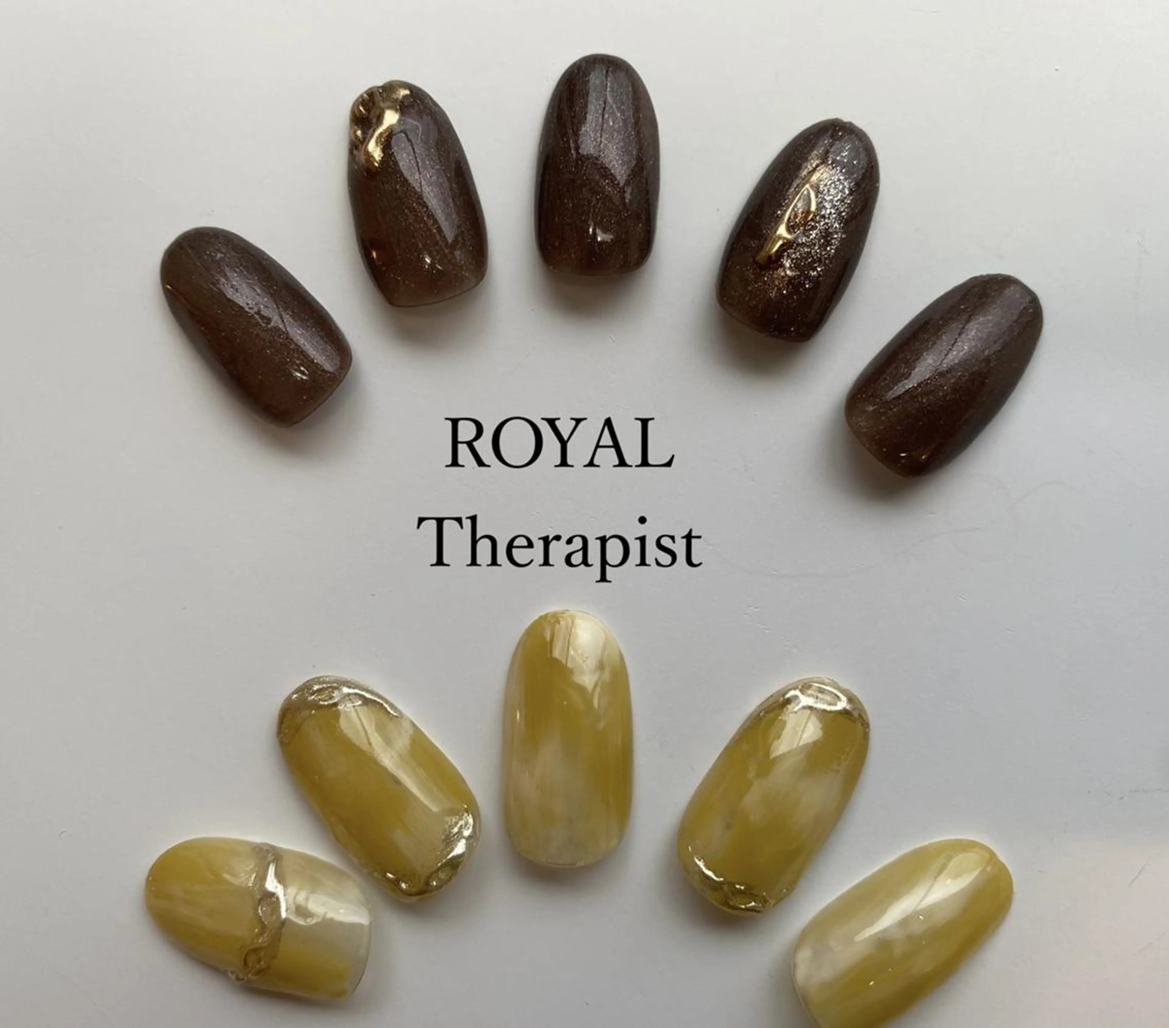 ネイル 【尾下】 ロイヤル•セラピストのネイルデザイン