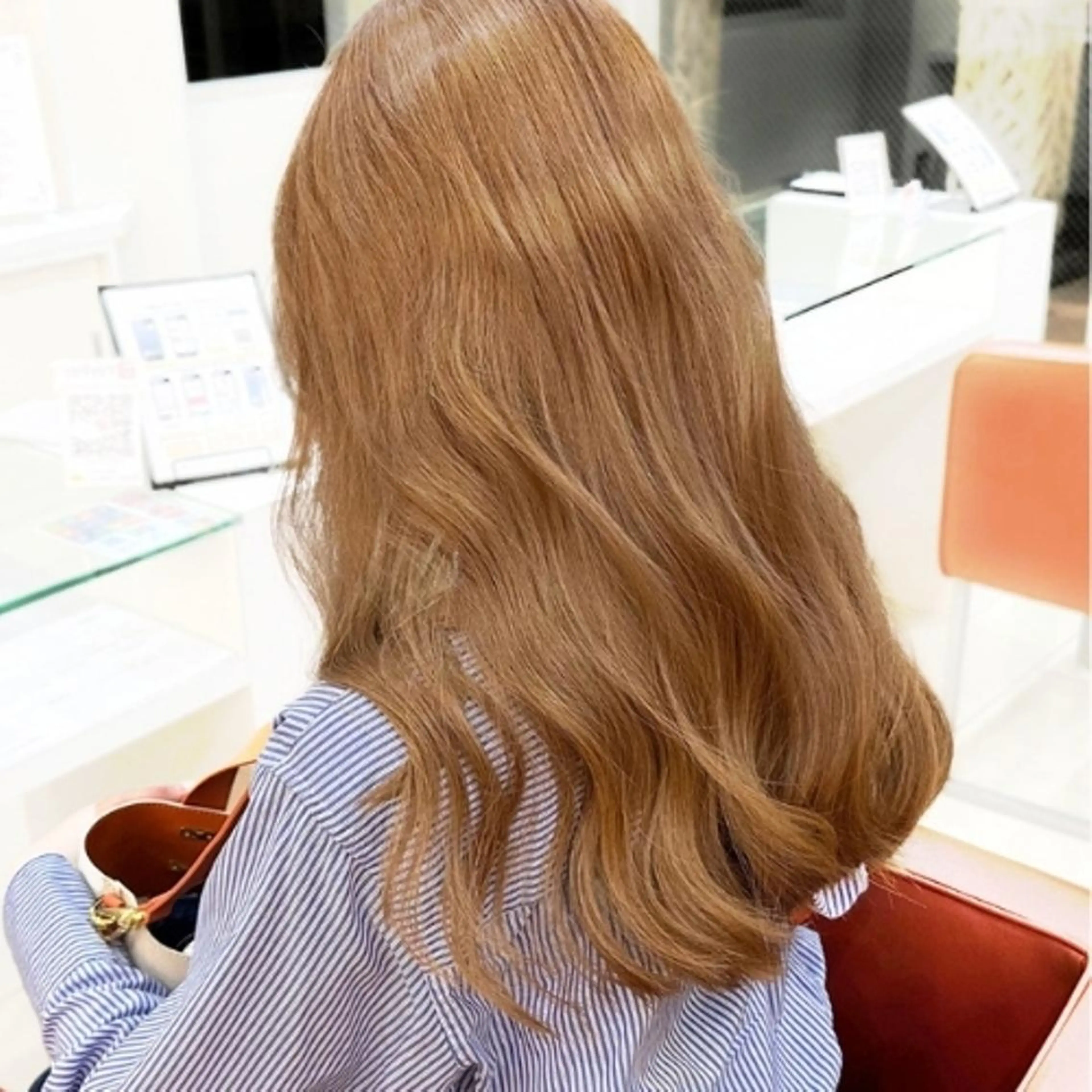 ロング カラー ヘアケアサロン MAIN[メイン]のヘアスタイル