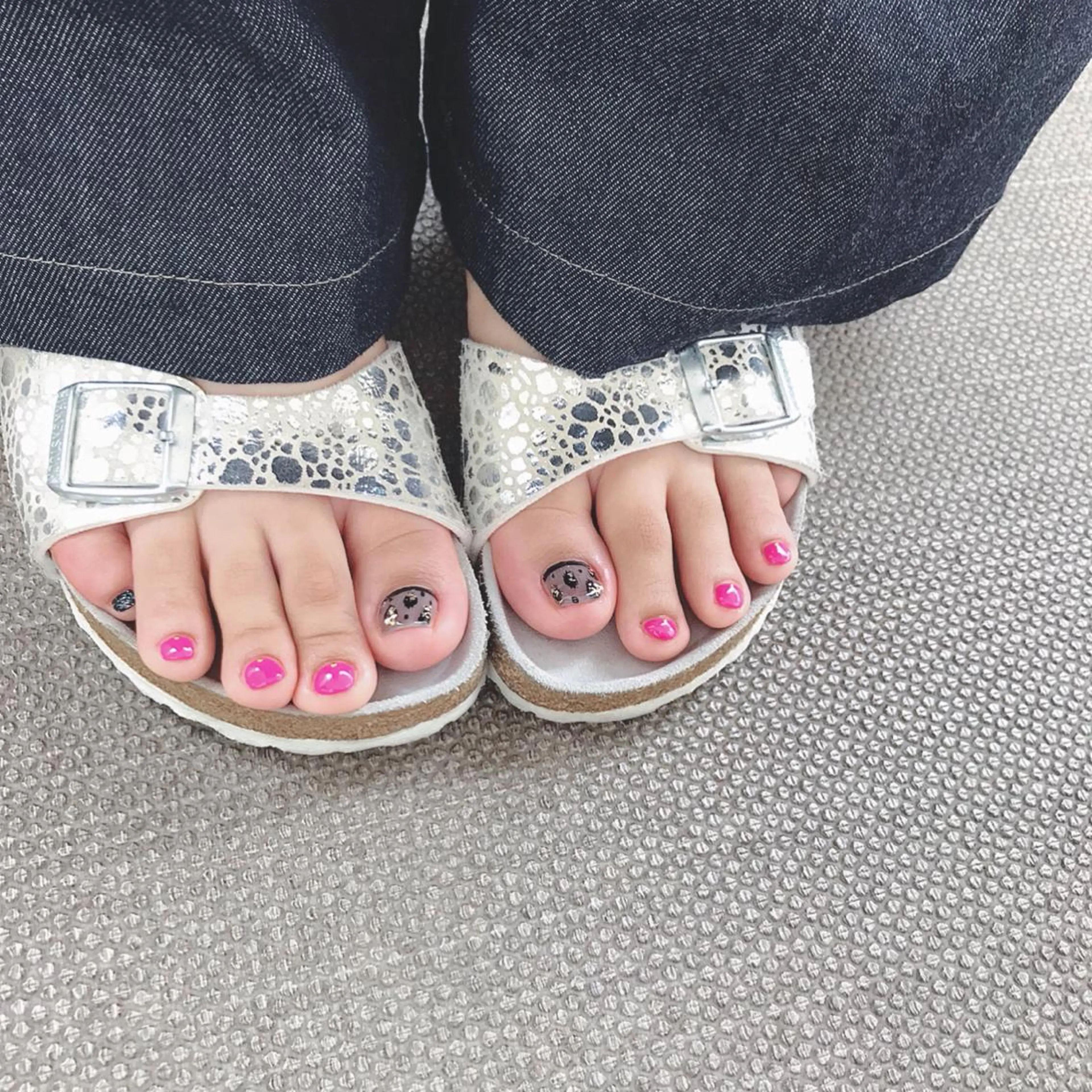 ネイル フットネイル NAILST Naomiのネイルデザイン