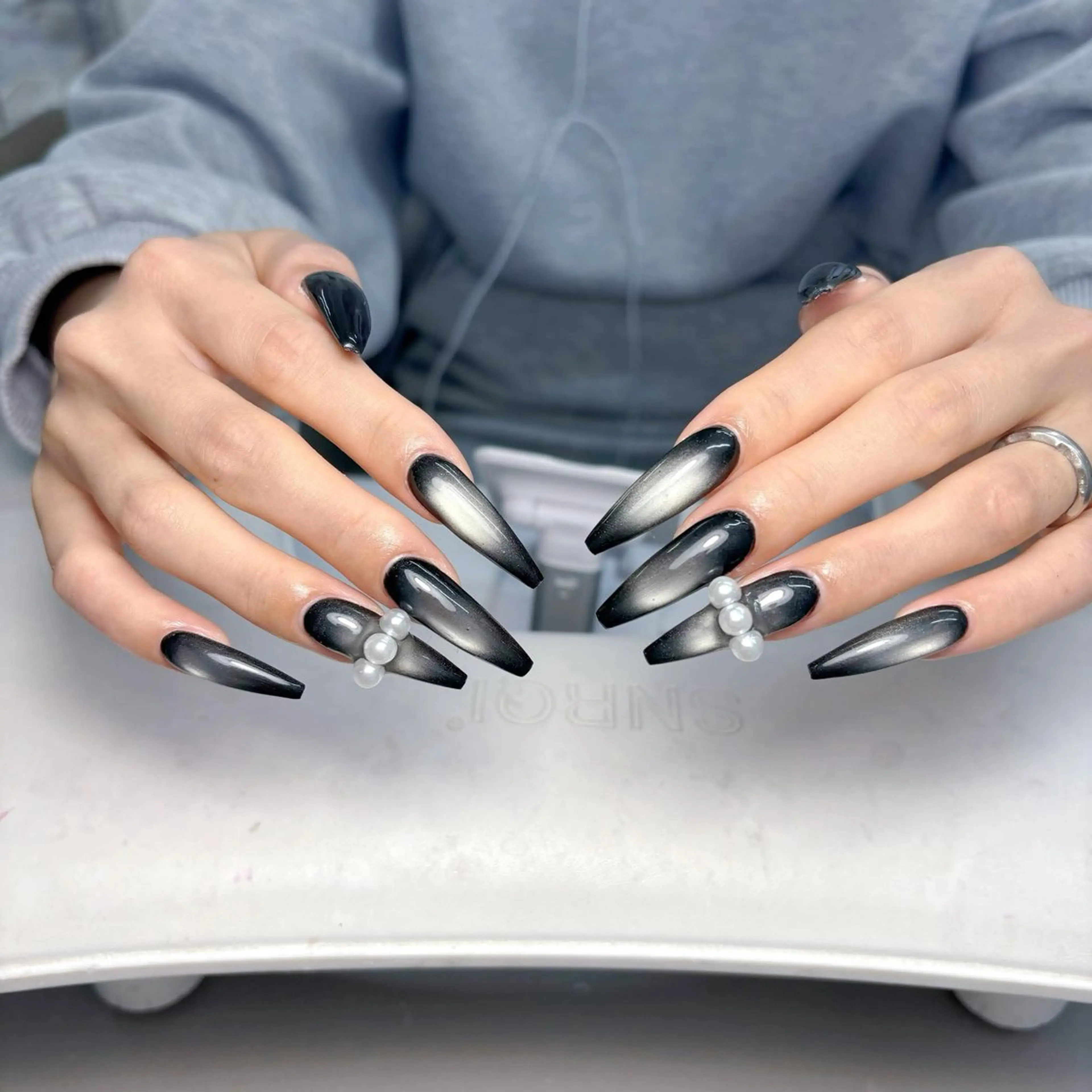 ネイル ハンドネイル いちご chan novaのネイルデザイン