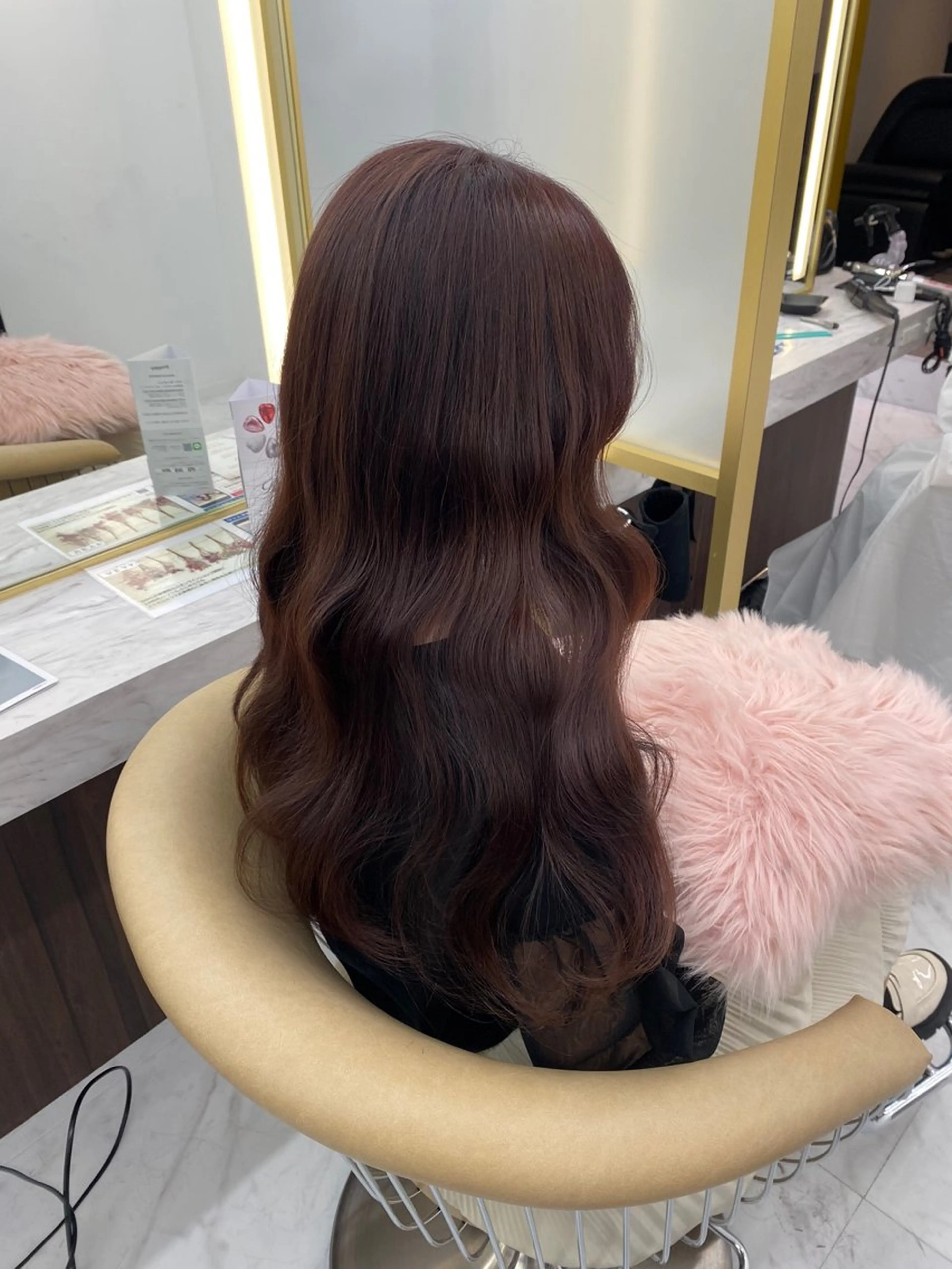 ロング カラー 透明感カラー ラベンダーカラー VEYY.所属・古川 美羽のヘアスタイル