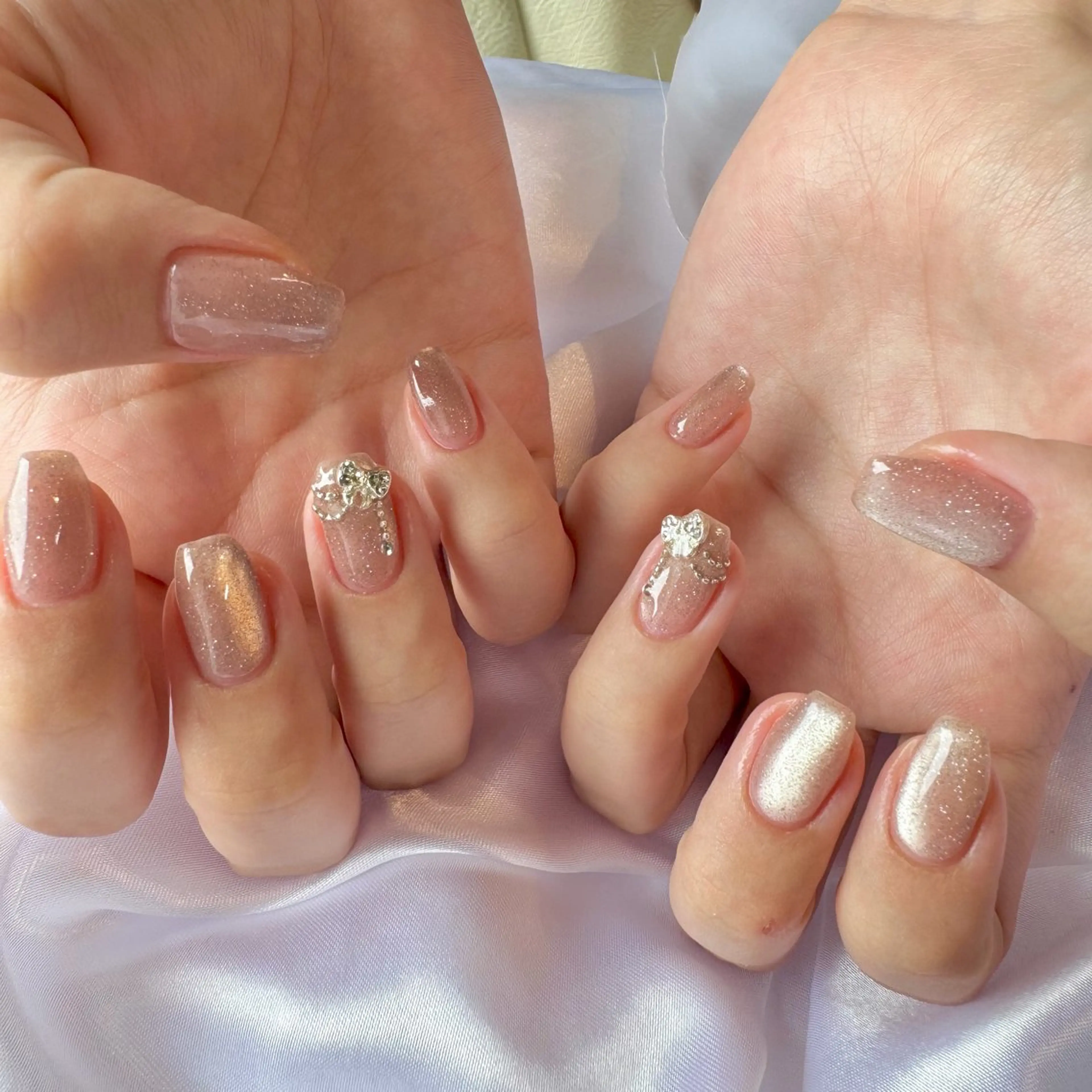 ネイル ガーリー ハンドネイル nail salon e'mu💐のネイルデザイン