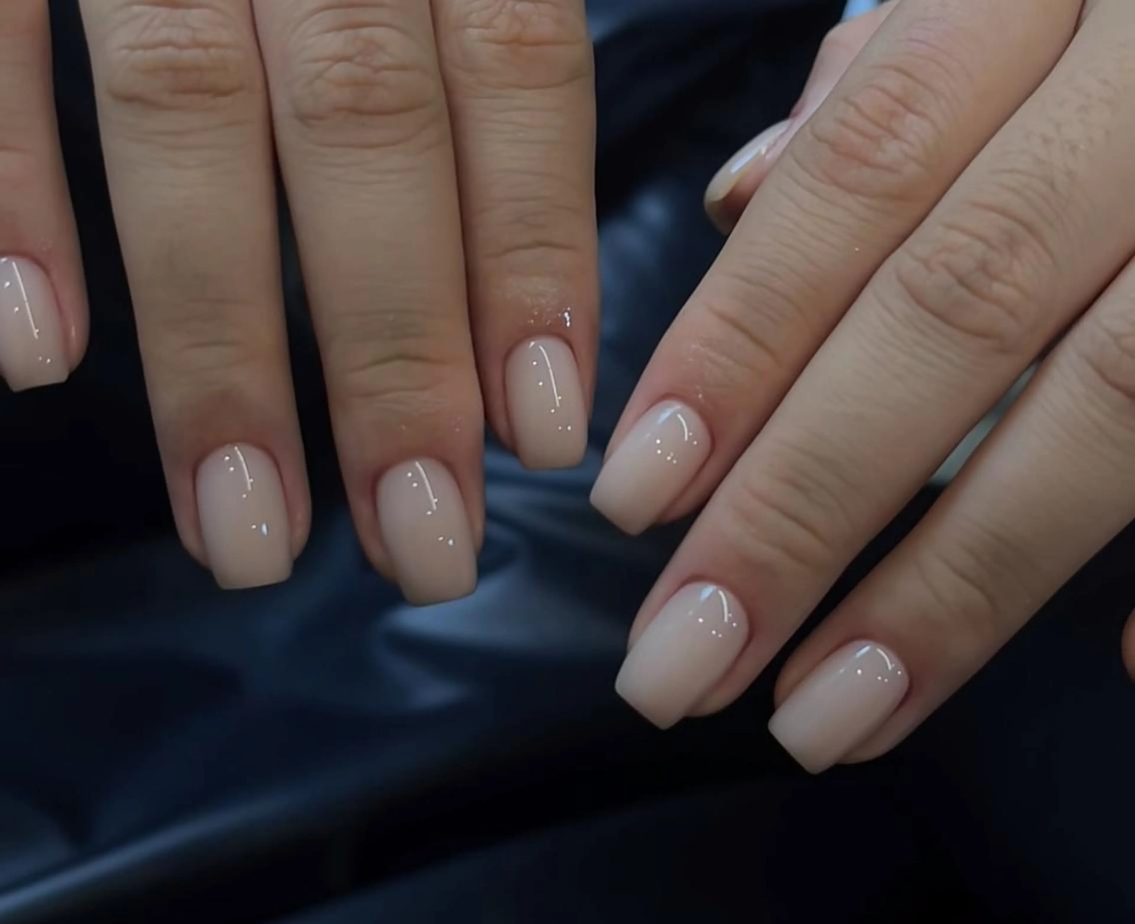 ネイル ハンドネイル ハンドケア 🍑 momo_nailのネイルデザイン