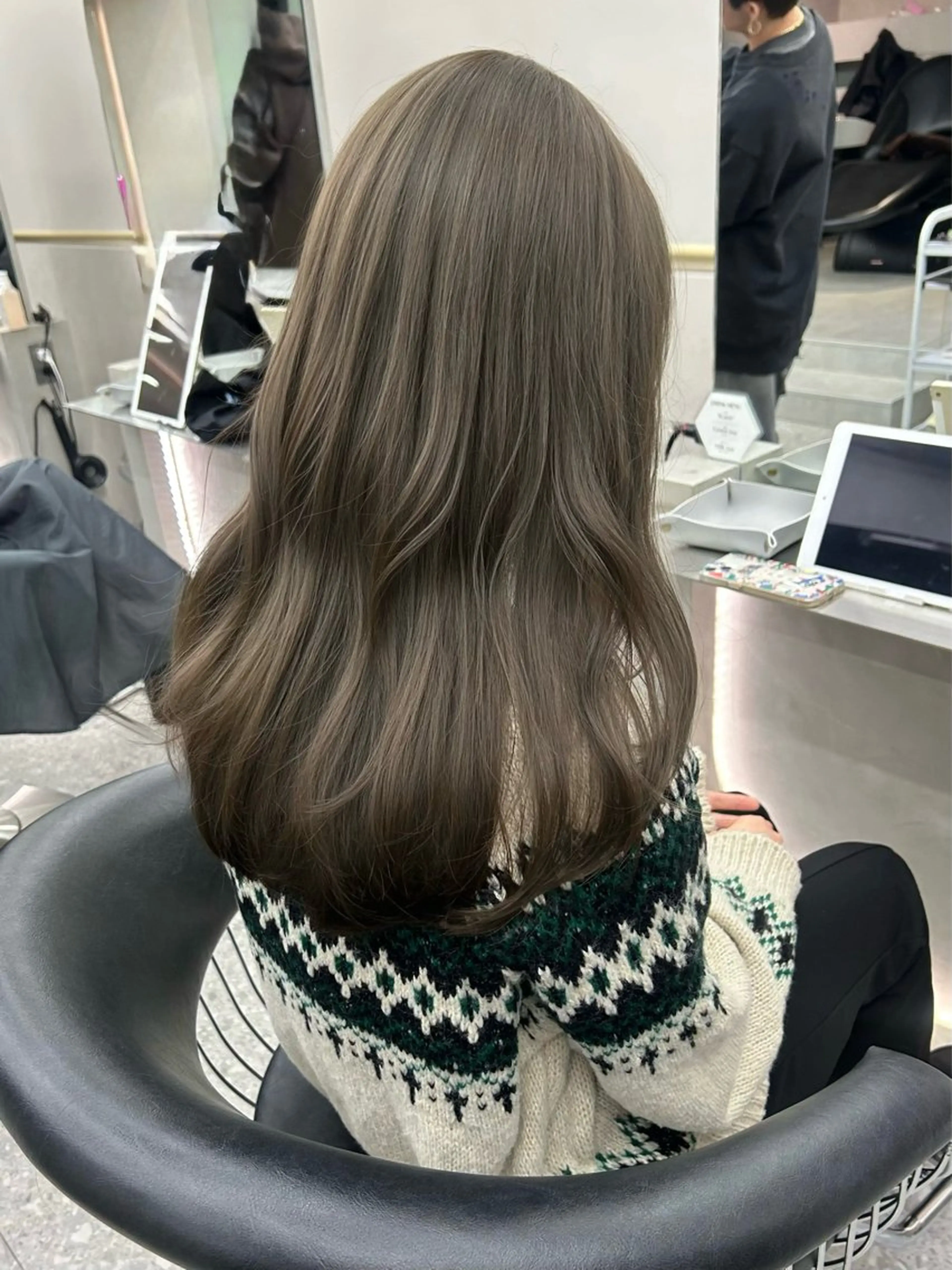 セミロング カラー ヘアアレンジ ヘアカラー トリートメント fumika🎀 ベージュのヘアスタイル