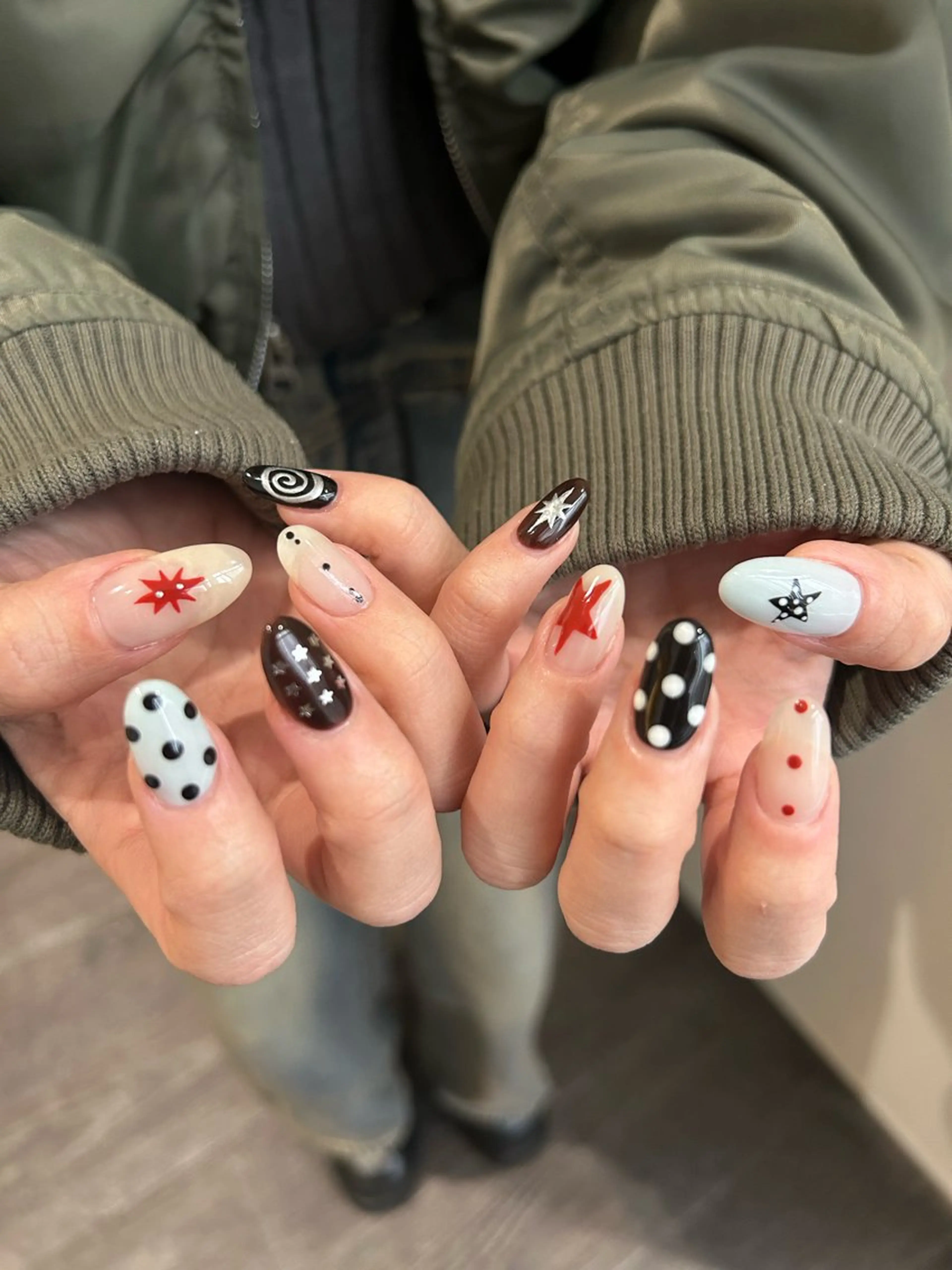 ネイル ハンドネイル Yarm As Etelのネイルデザイン