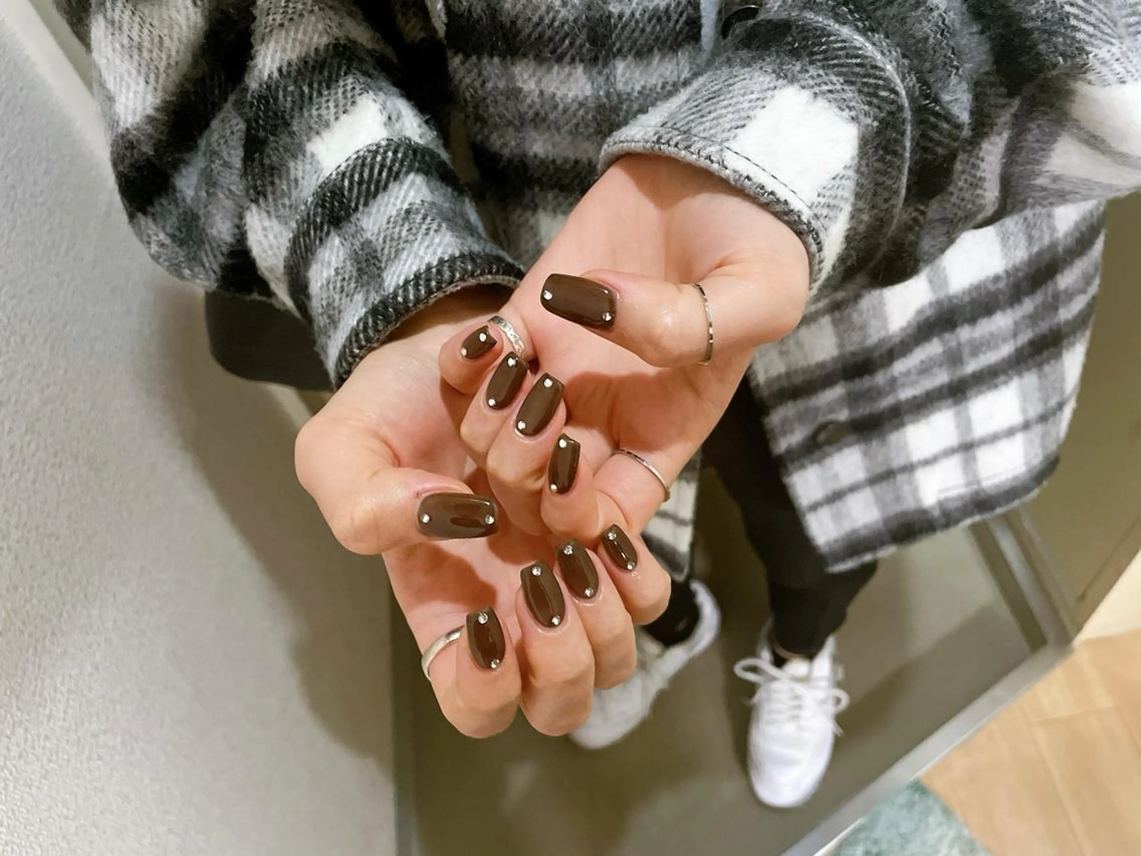 ネイル ストーンネイル kikinail 溝の口のネイルデザイン