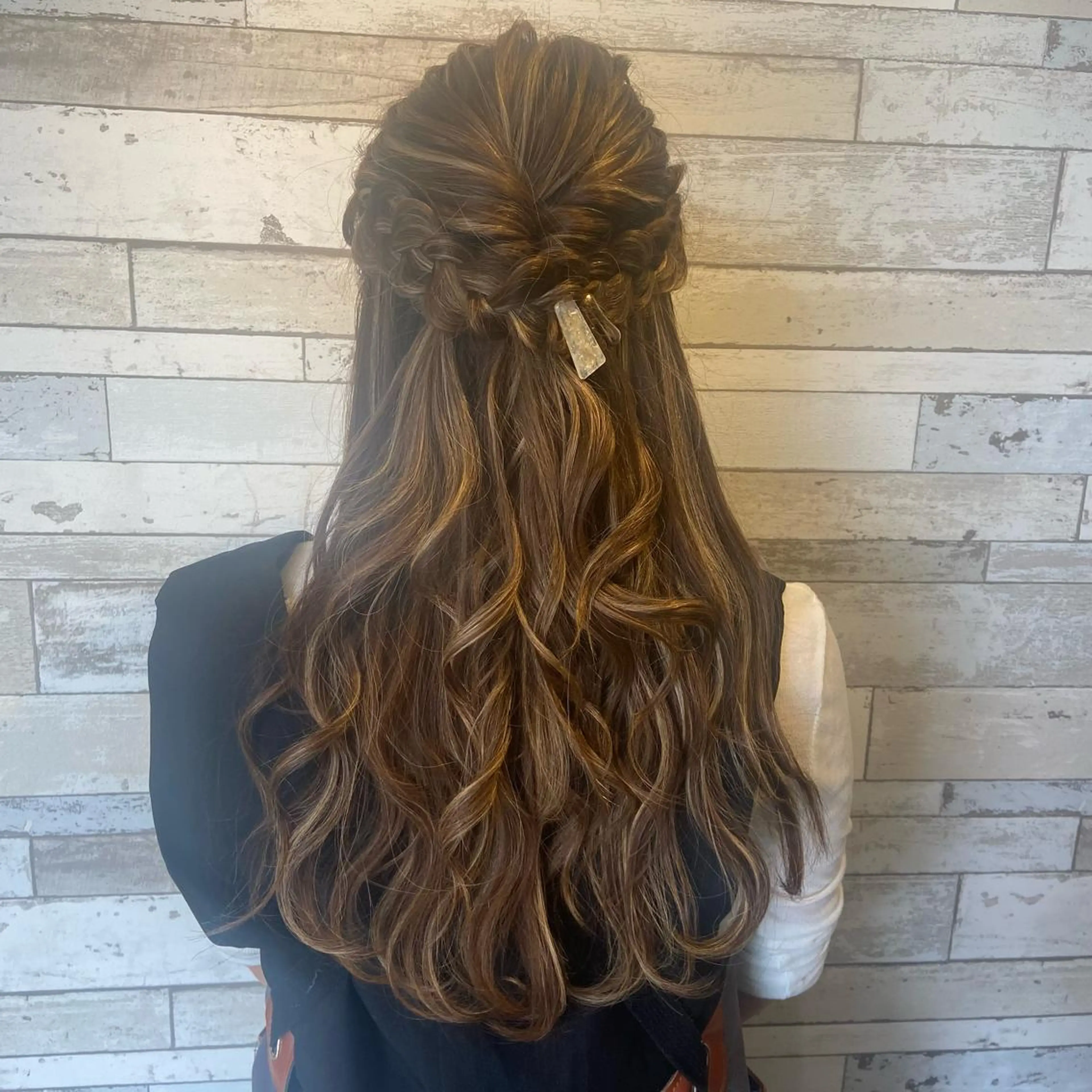 ロング カラー ヘアアレンジ ハーフアップ ハイライトカラー ハイライト ヘアセット ボブカット/アレンジ /さきのヘアスタイル