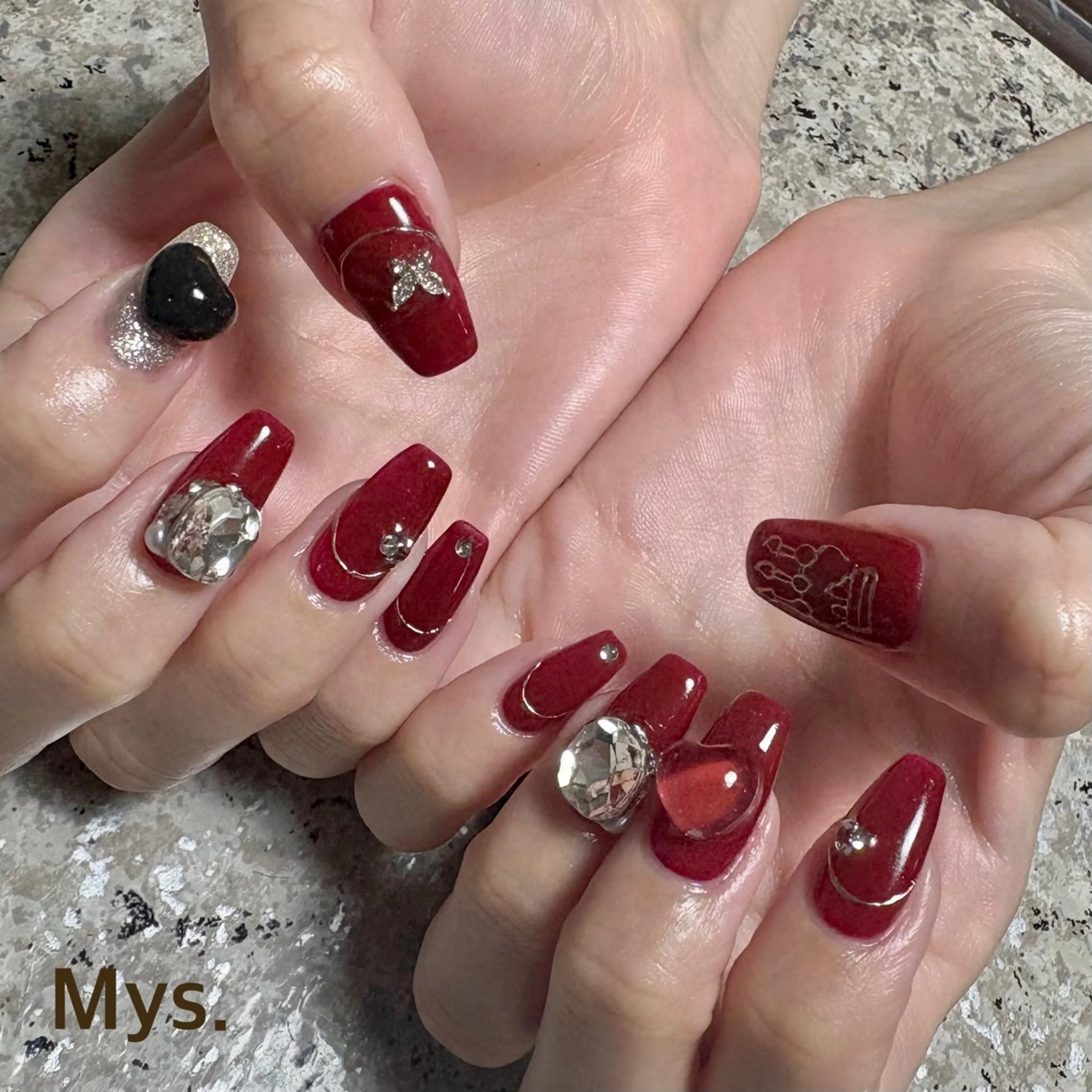 ネイル ハンドネイル Mys. 三上紗紀のネイルデザイン