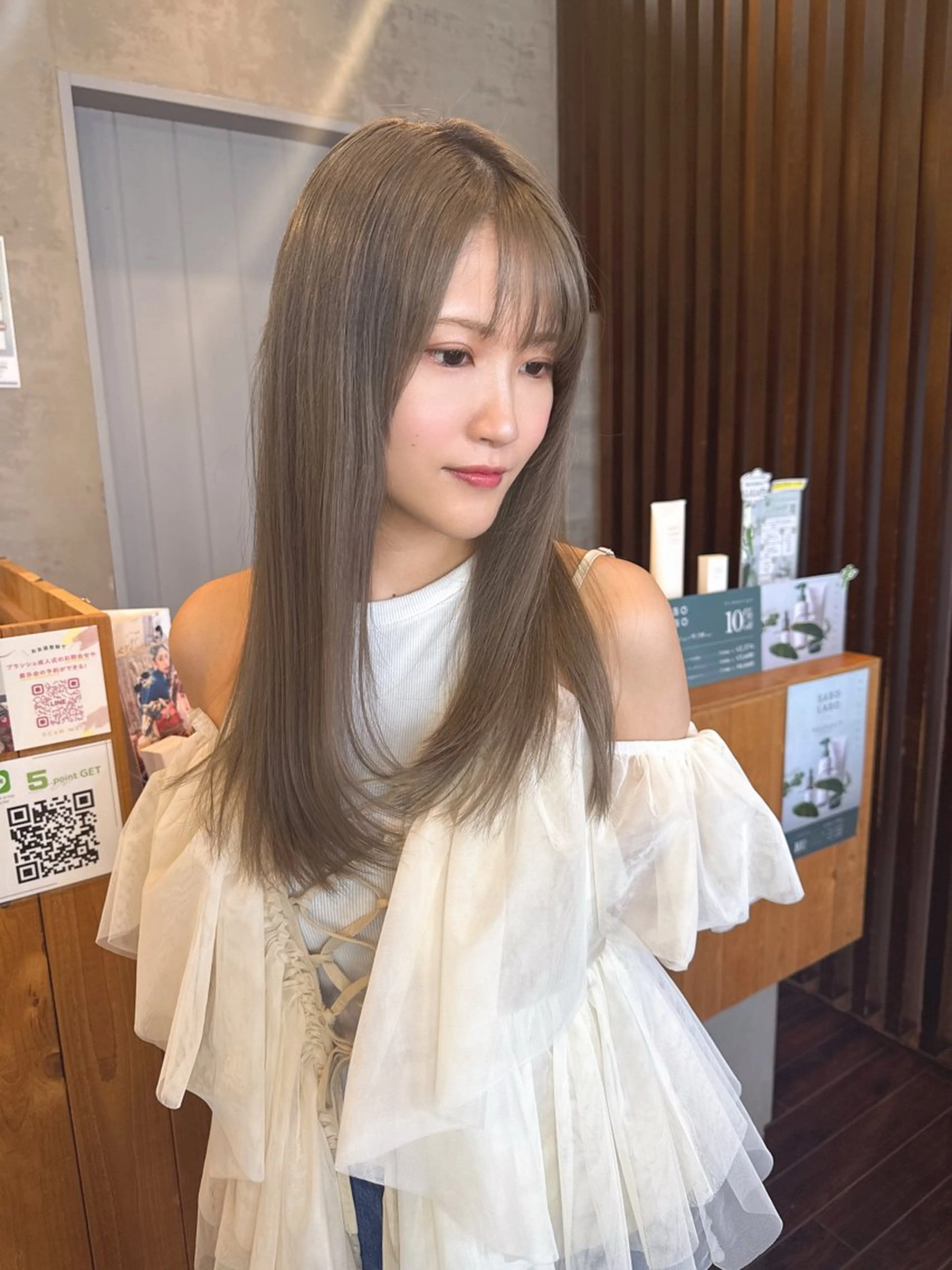 セミロング ヘアカラー 具志 正太のヘアスタイル