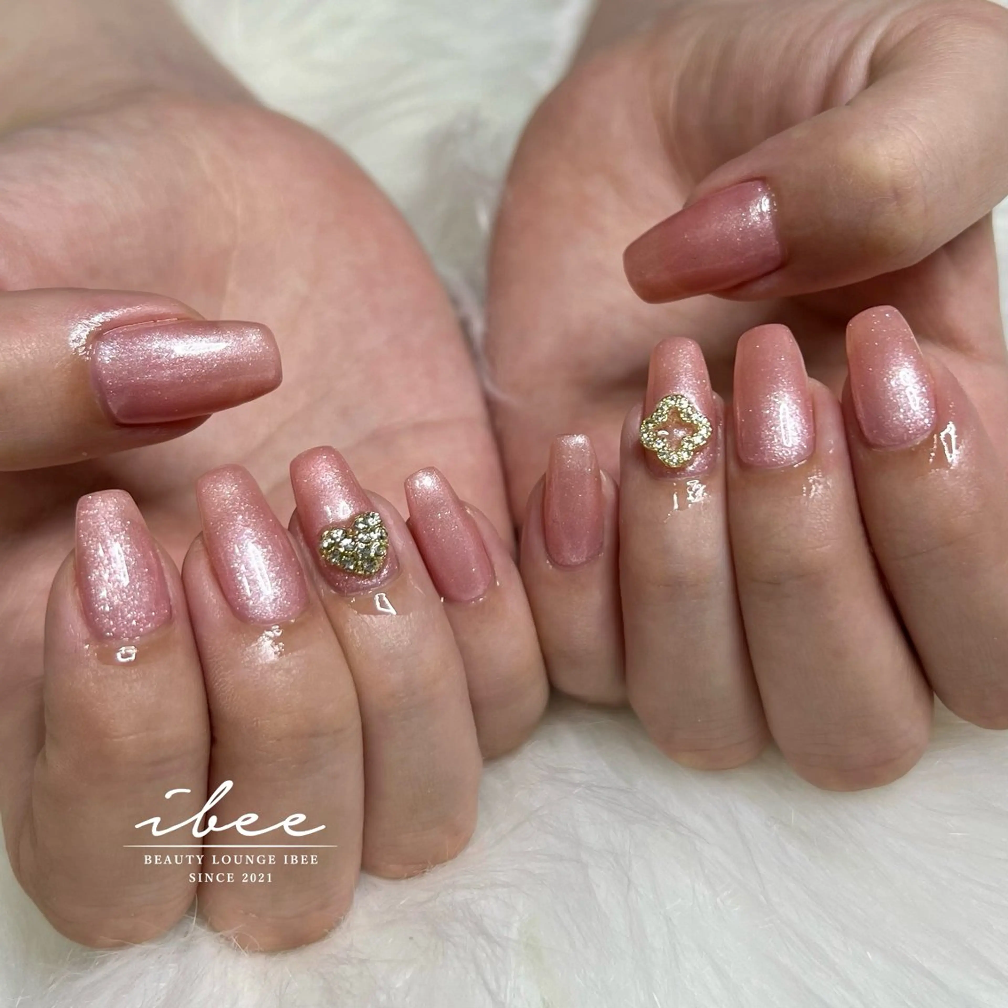 ネイル ハンドネイル ibee nail 🤍yumiのネイルデザイン