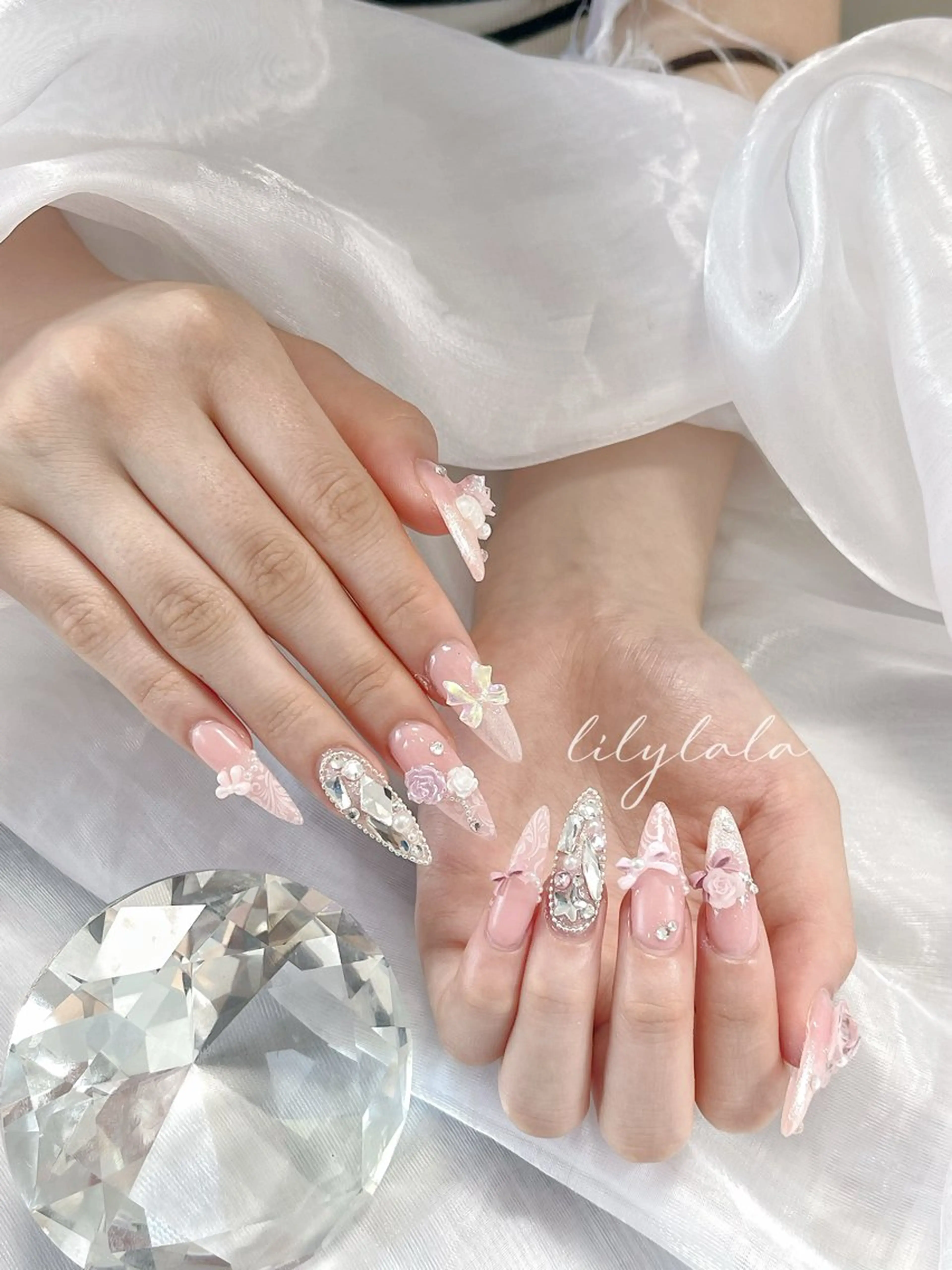 ネイル キラキラネイル ラメ(グリッター) マグネットネイル ハンドネイル Kitty Nailのネイルデザイン