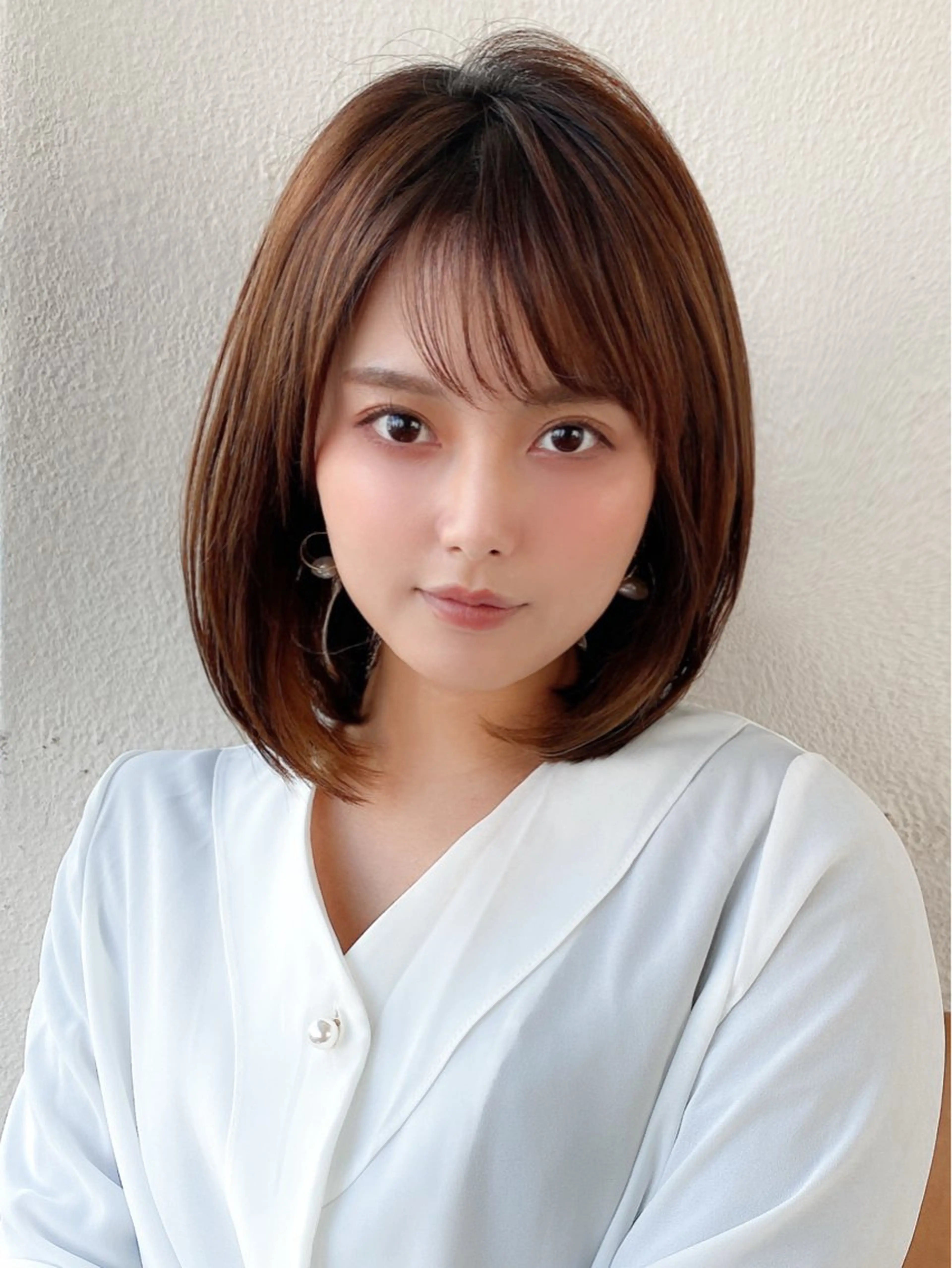 ミディアム カラー ベージュカラー ブラウンカラー グレージュ 韓国風ヘア レイヤーカット カット ヘアカラー トリートメント 山﨑 翼のヘアスタイル