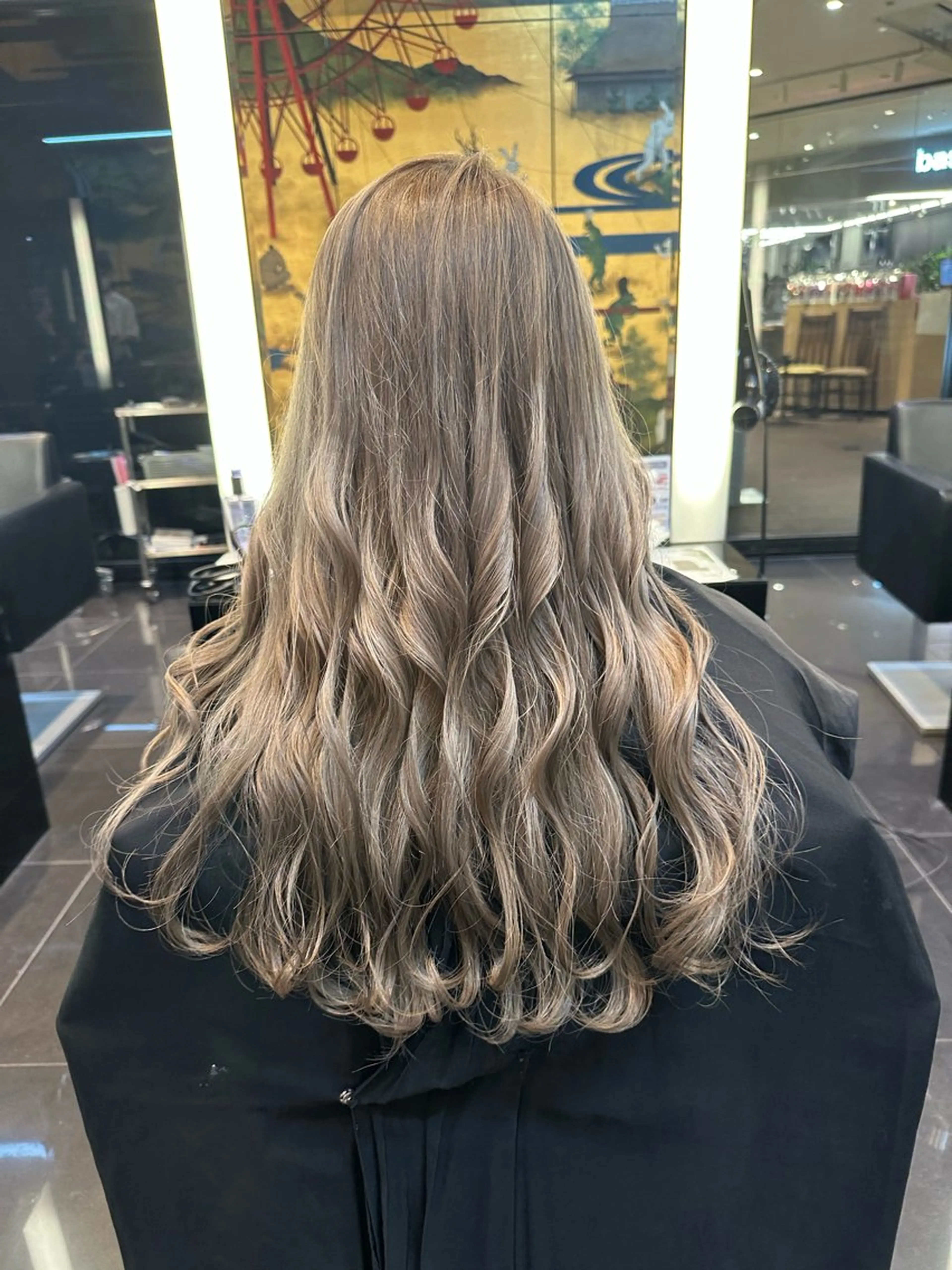 カラー FURUSHO梅田店所属・Araki Chikaのヘアスタイル