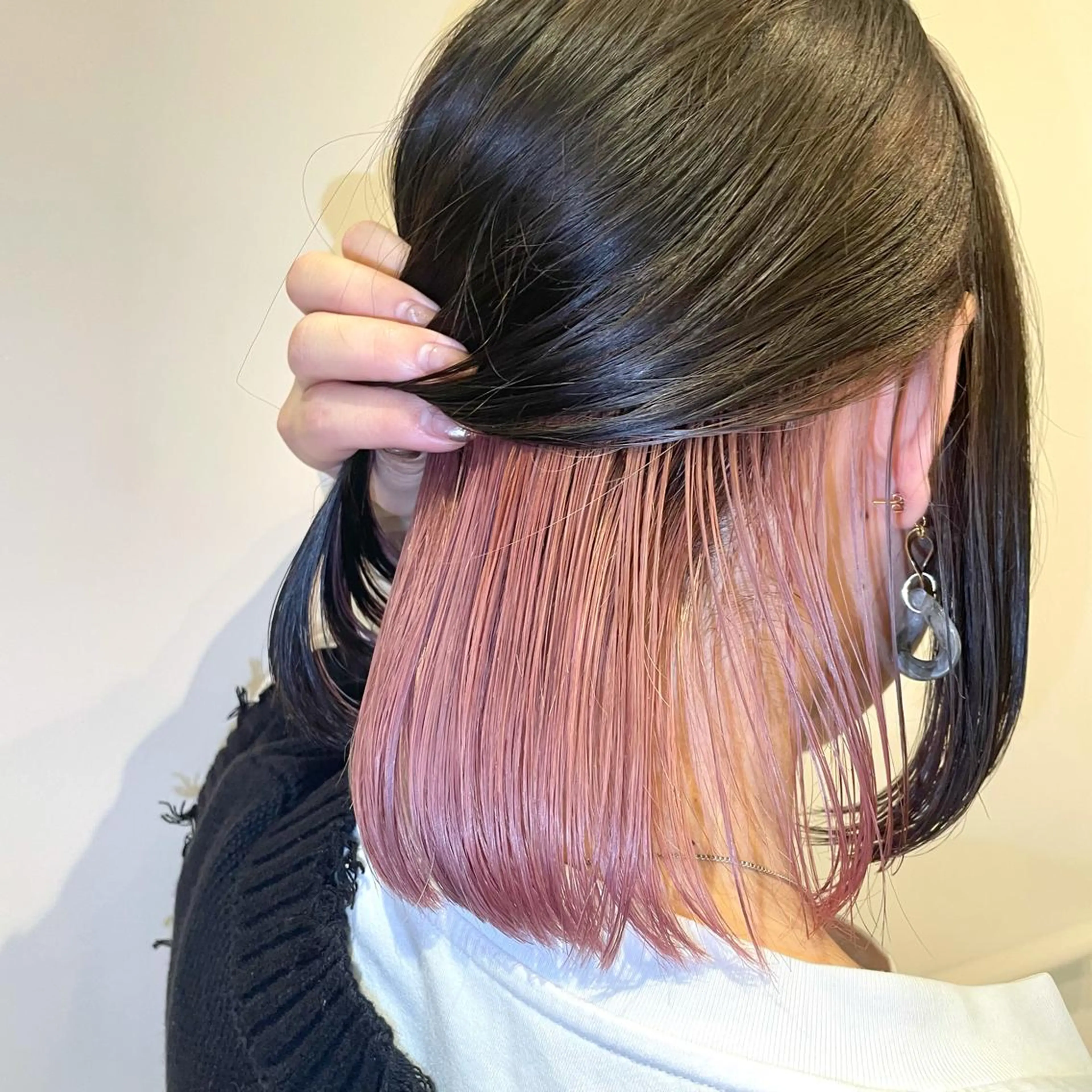 ショート ブリーチカラー特化 碇　英朗のヘアスタイル