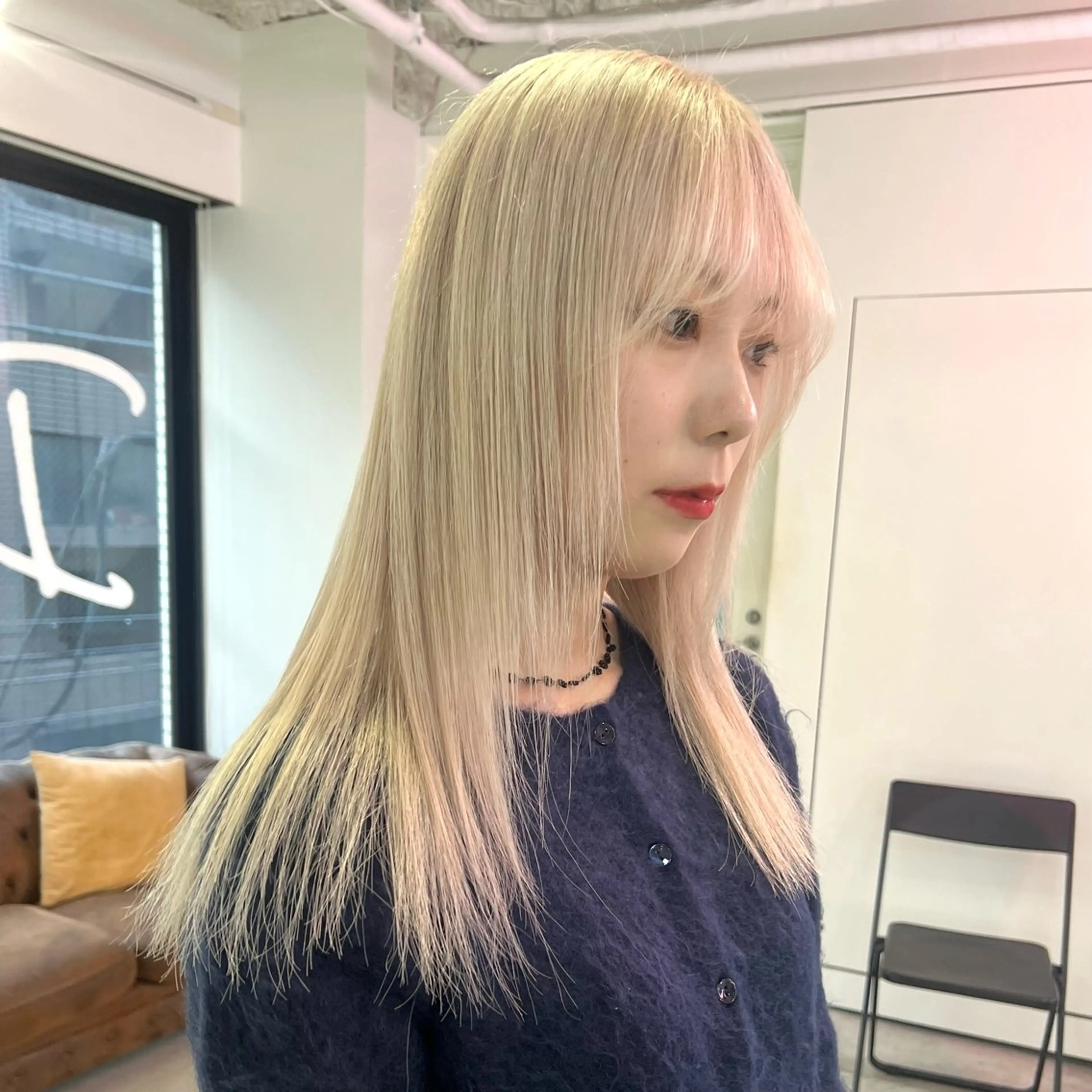 セミロング カラー パーマ ヘアアレンジ メンズ カット ヘアカラー 🧨ブリーチー×ボブ レイヤー💎じゅえるのヘアスタイル
