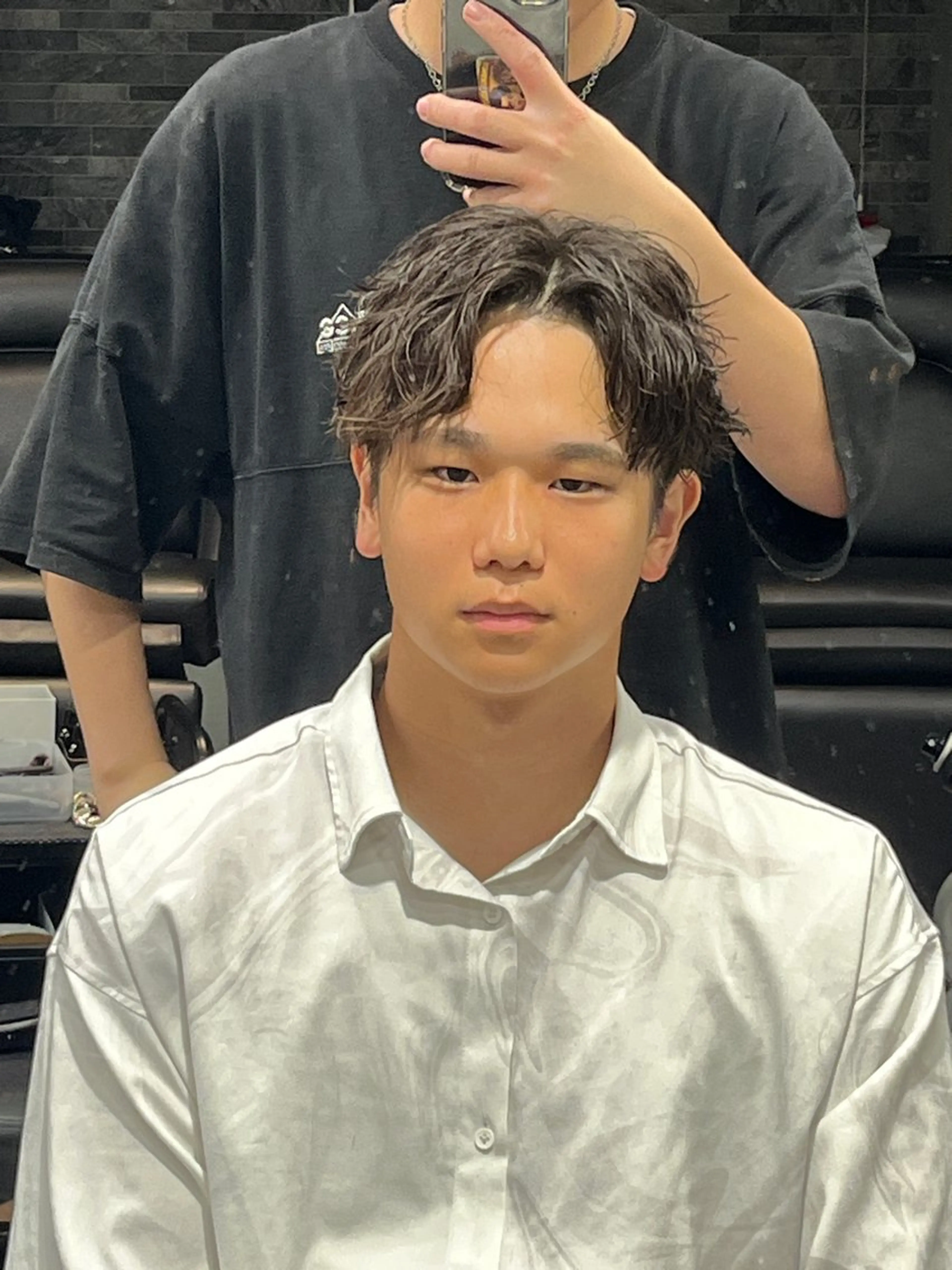 メンズ ブリーチ1000円！ メンズ特化板倉高史郎のヘアスタイル