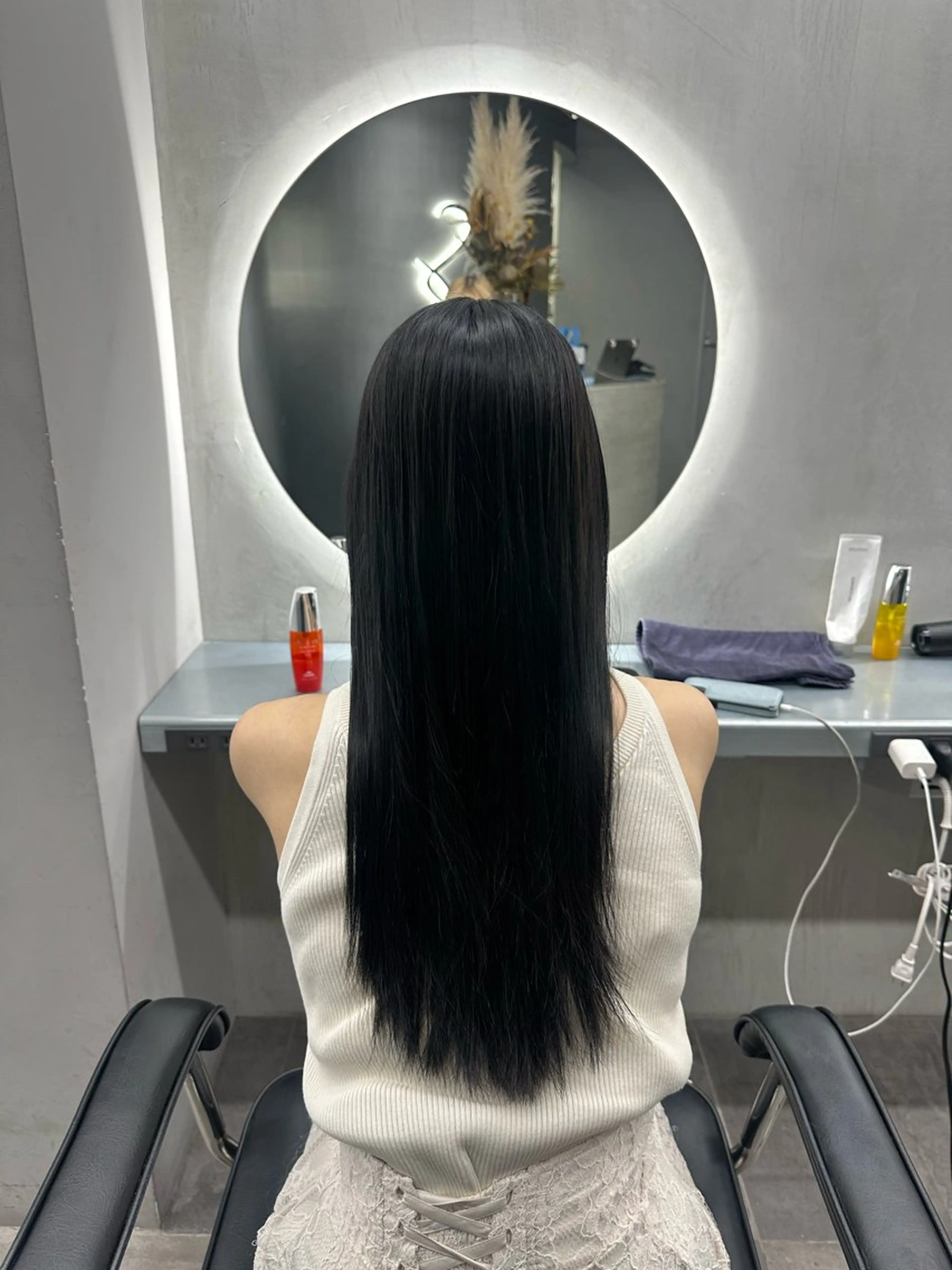 ロング カラー 透明感カラー グレージュ/あいのヘアスタイル