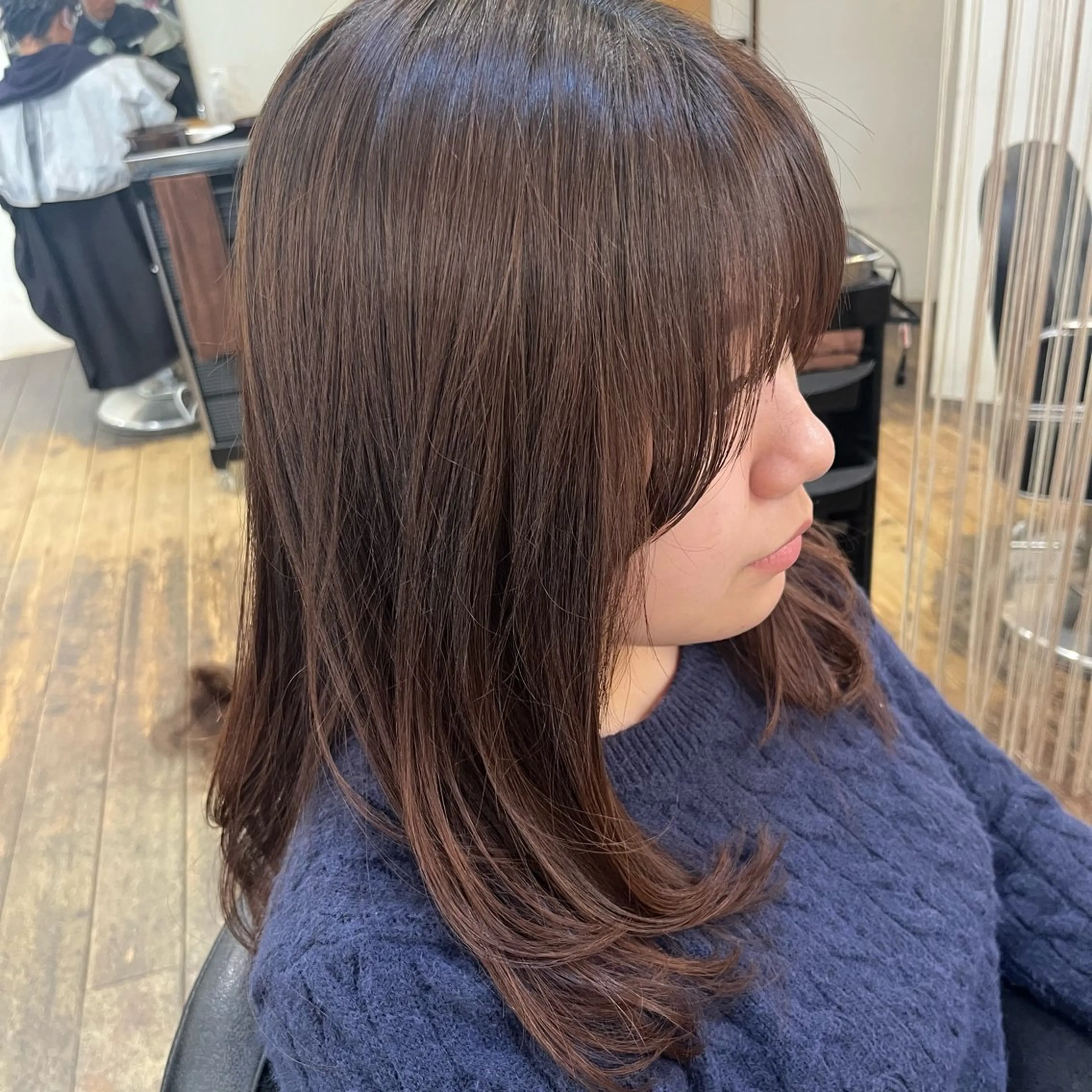 セミロング レイヤーカット ローレイヤー ハンズエミュ所属・handsemu🍀 komakiのヘアスタイル