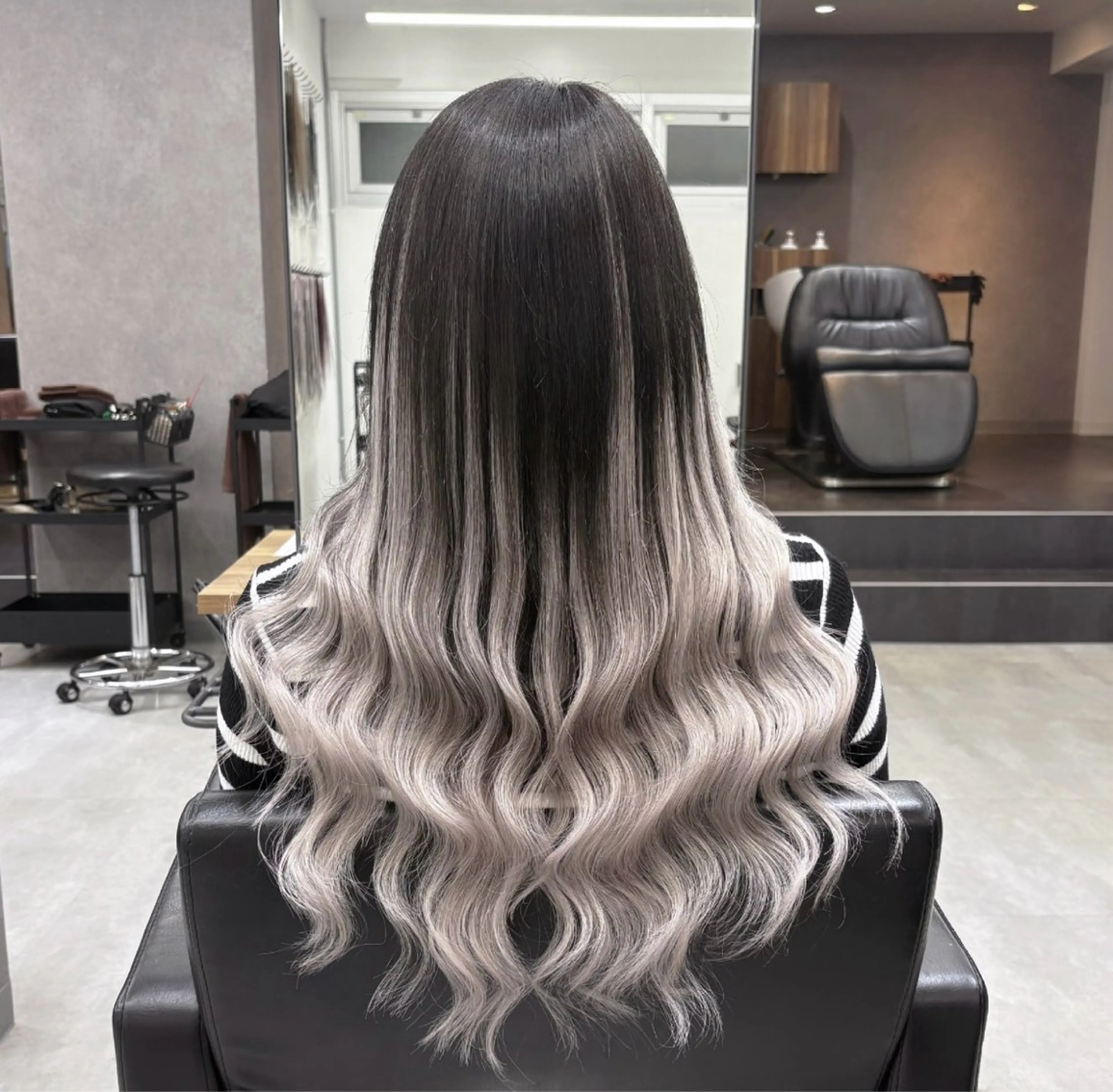 ロング エクステ エクステ SAKI🫧NEXT 池袋/韓国風カラー✨のヘアスタイル