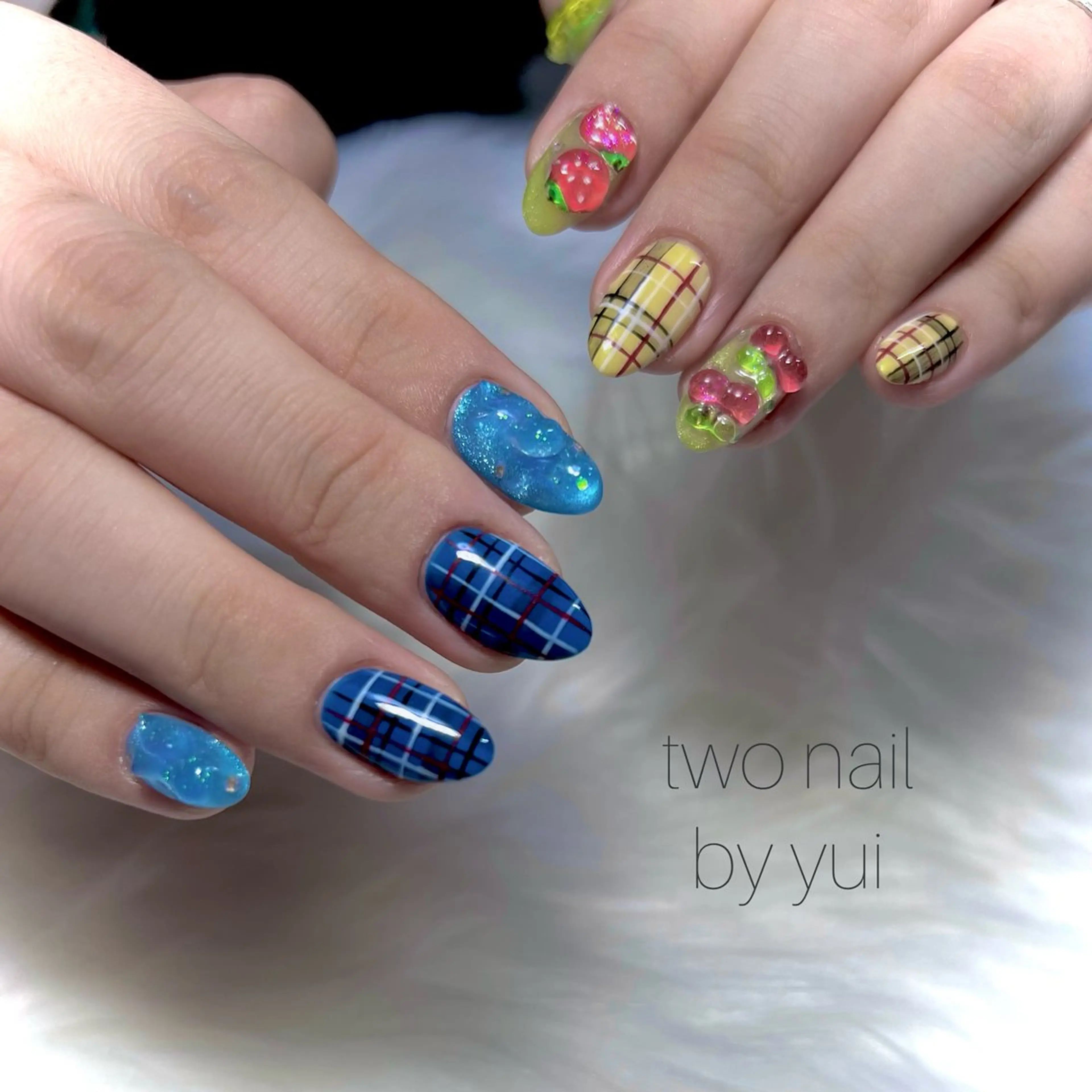 ネイル アートネイル マグネットネイル 持ち込み ネイルチップ ホワイト ハンドネイル two nailのネイルデザイン