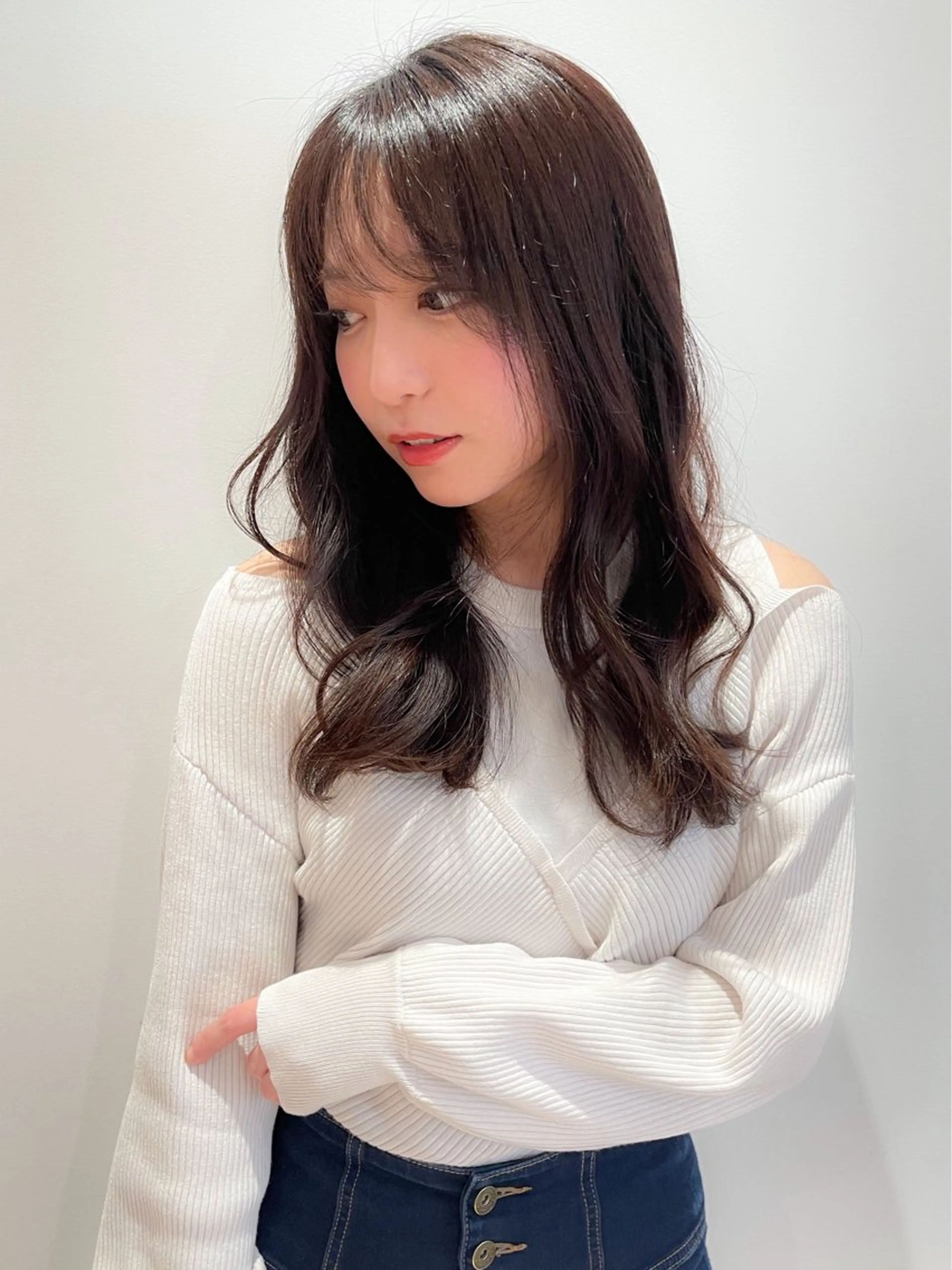 セミロング カラー パーマ ヘアアレンジ シースルーバング VIVIE【ヴィヴィ】所属・髪質改善/韓国風 レイヤー/田村祐樹のヘアスタイル