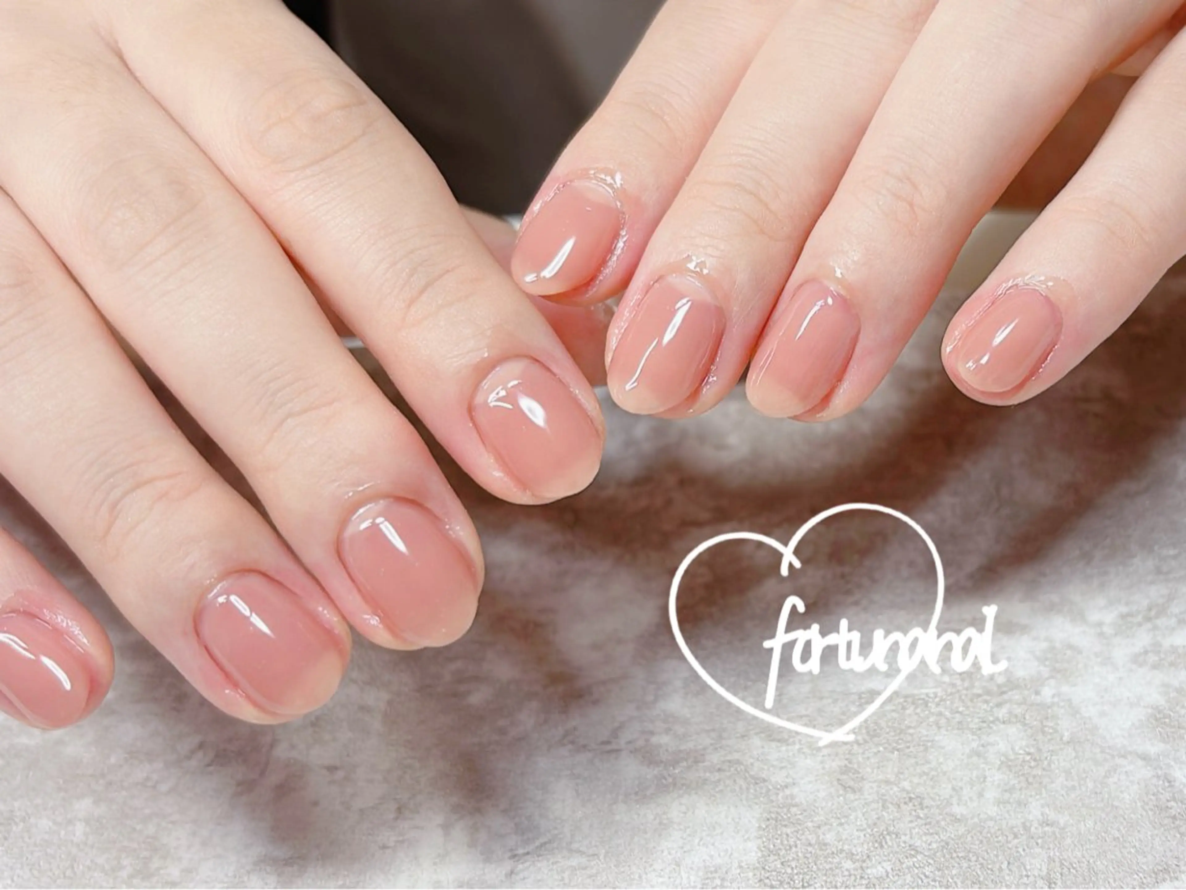 ネイル ハンドネイル Nail •Head スパFortunaのネイルデザイン