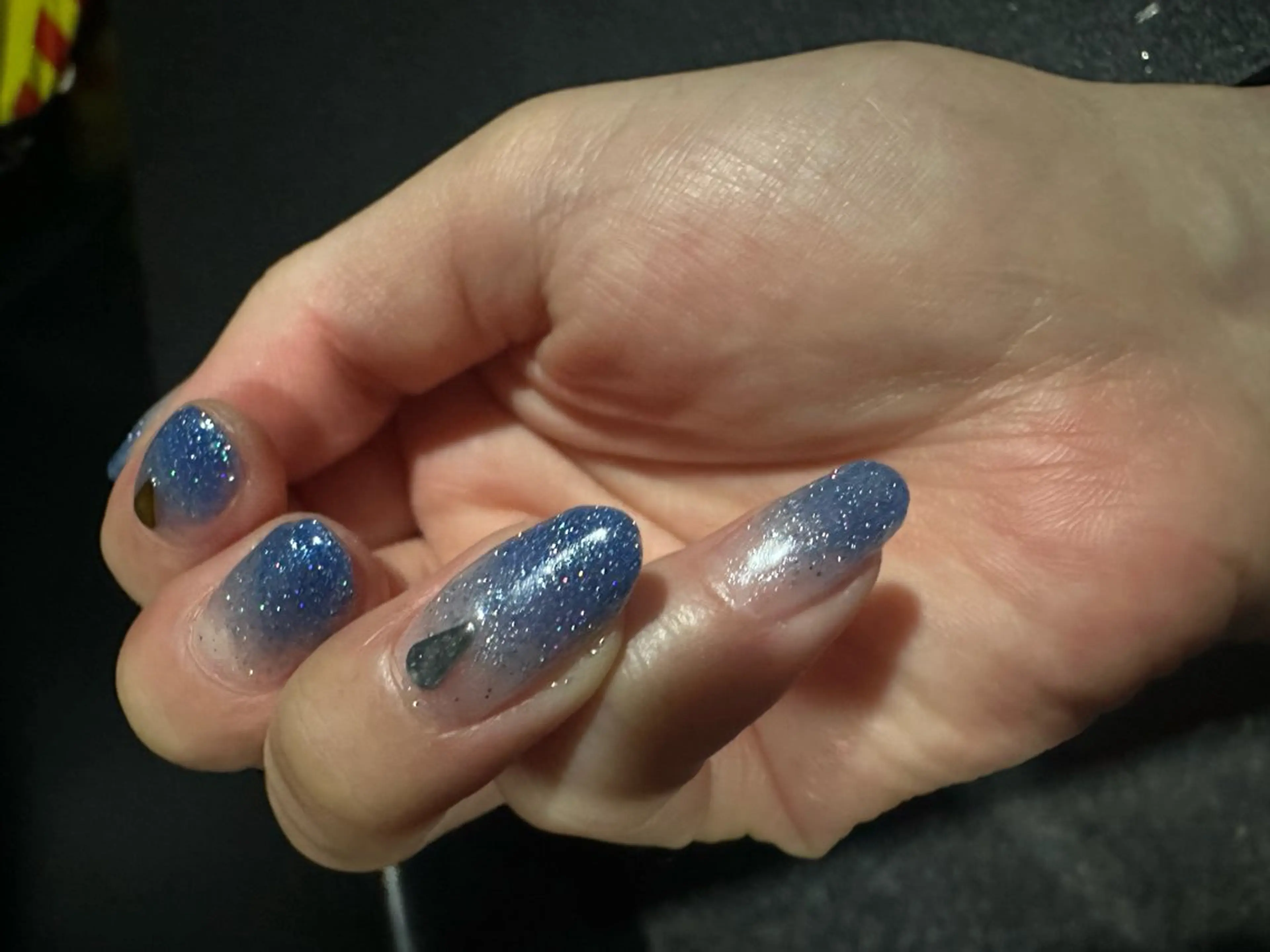 ネイル e.nail所属・🍎吉田 恵里🍎のネイルデザイン