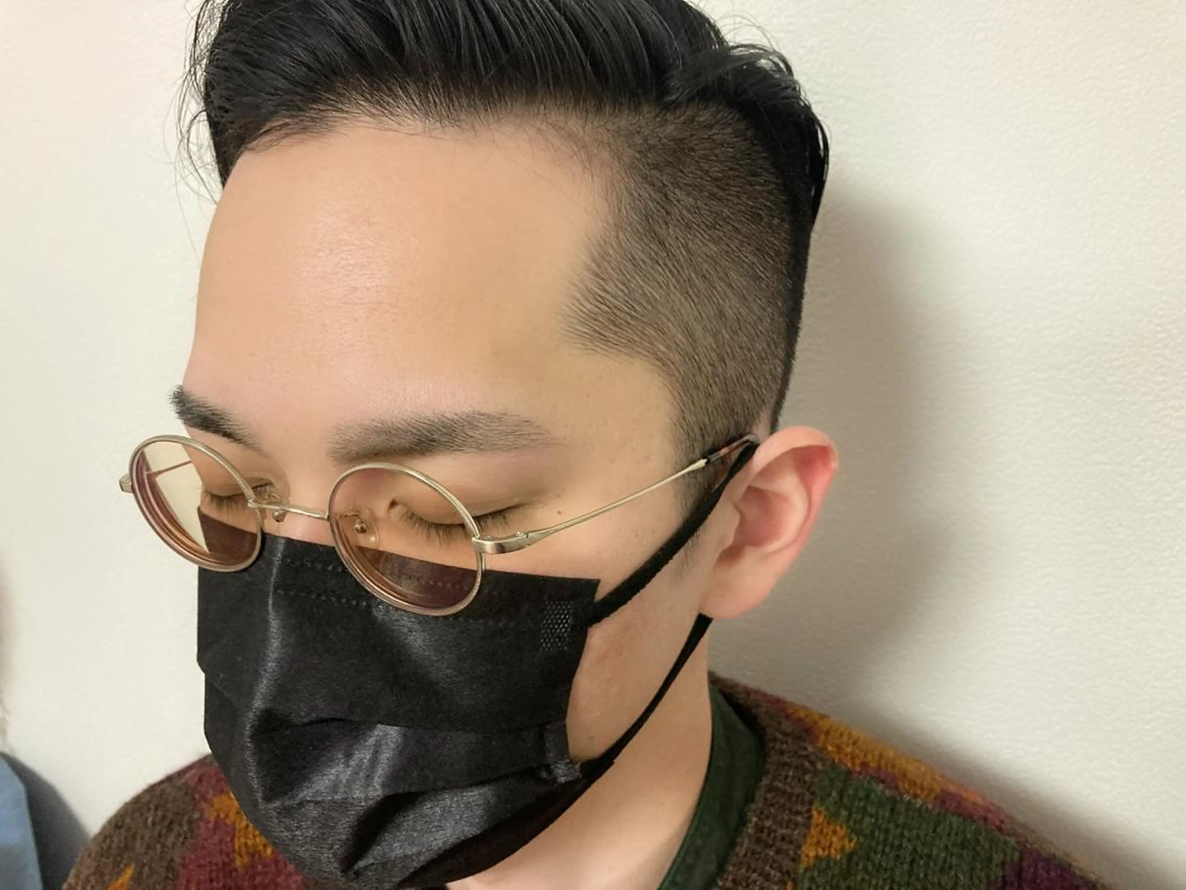 【メンズ・さわやか眉に♪】アイブロウスタイリングの写真